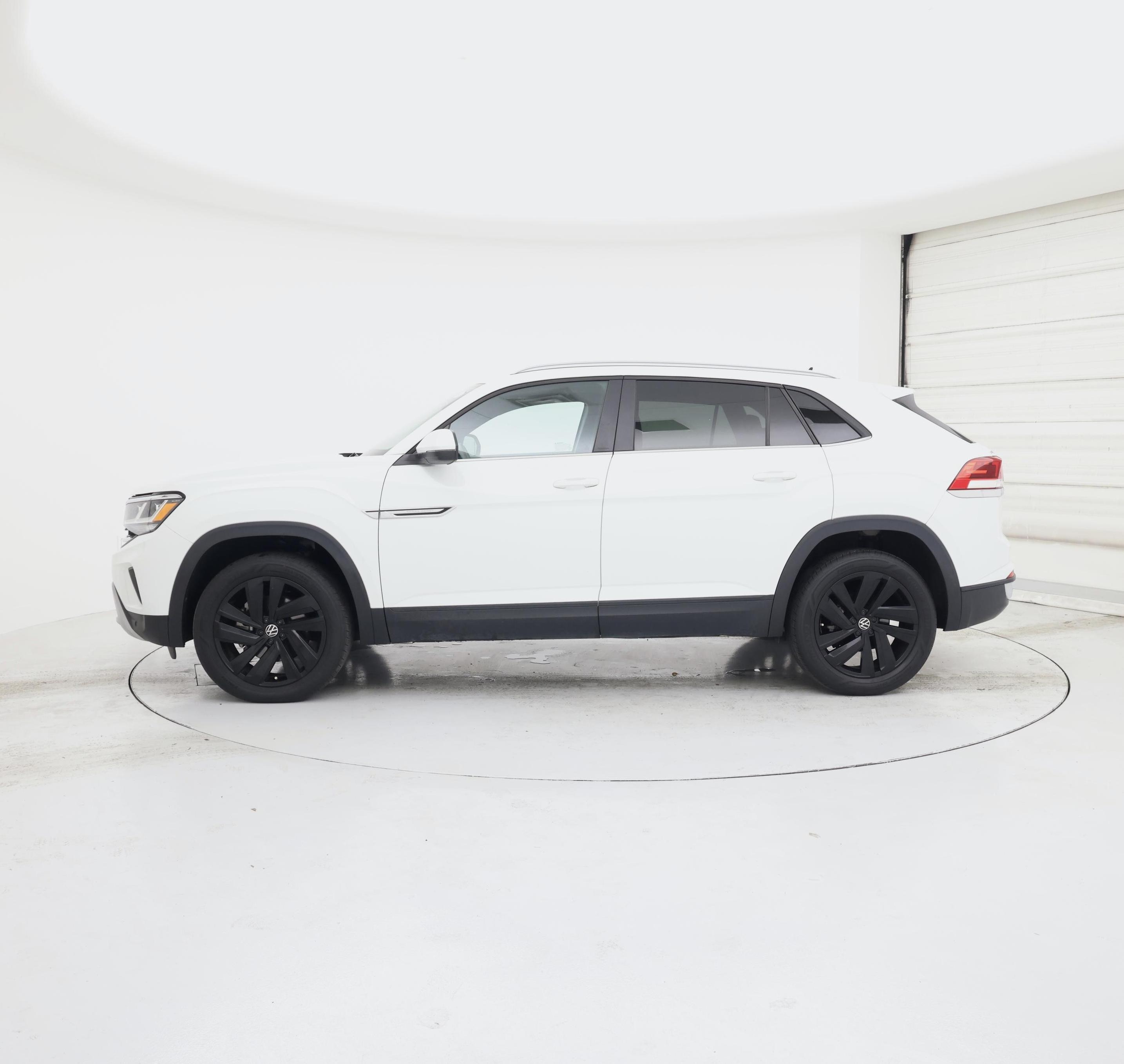 Thumbnail: 2022 Volkswagen Atlas - 3