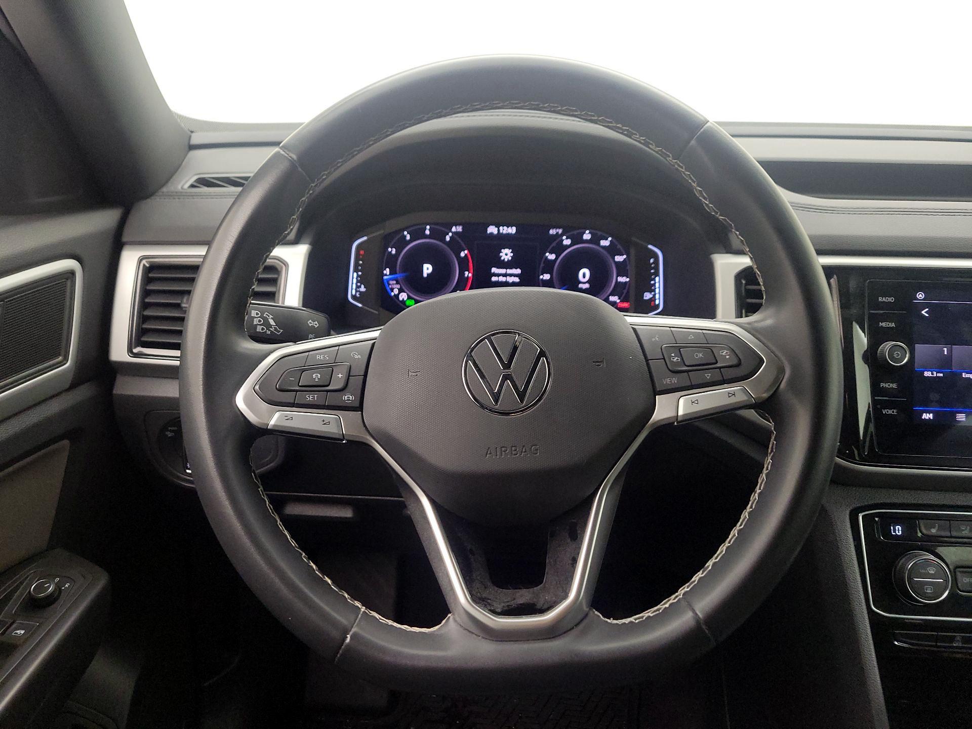 Thumbnail: 2023 Volkswagen Atlas - 10