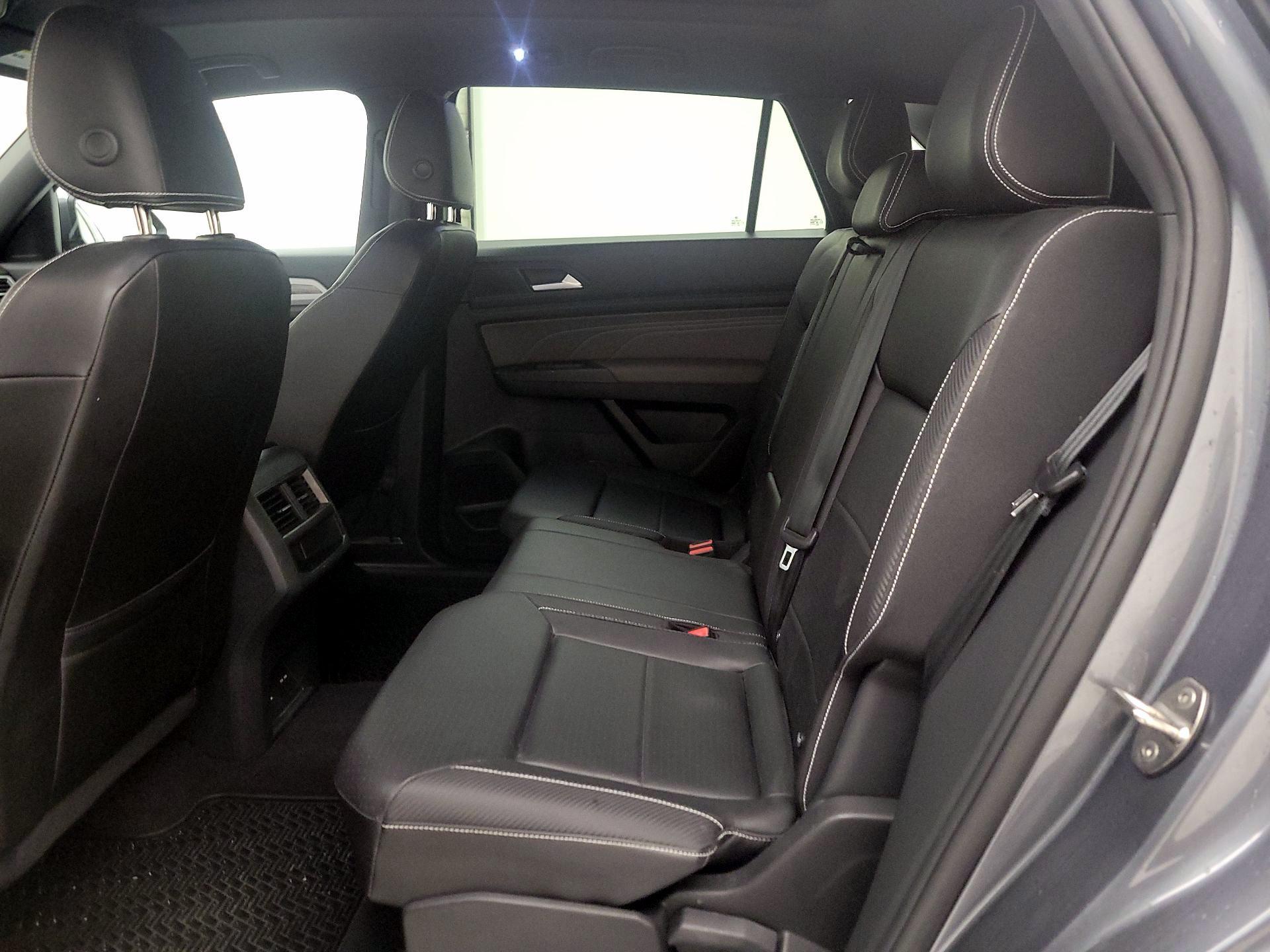 Thumbnail: 2023 Volkswagen Atlas - 19