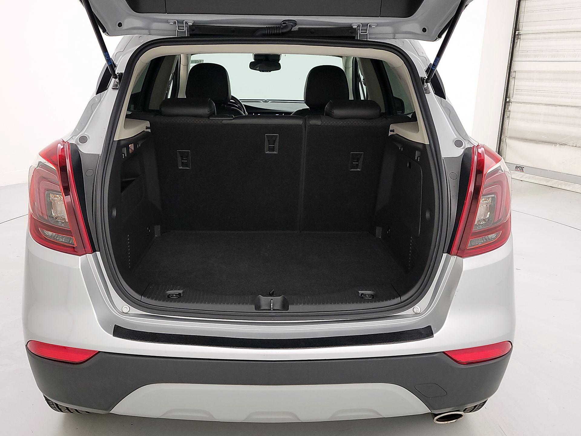 Thumbnail: 2021 Buick Encore - 20