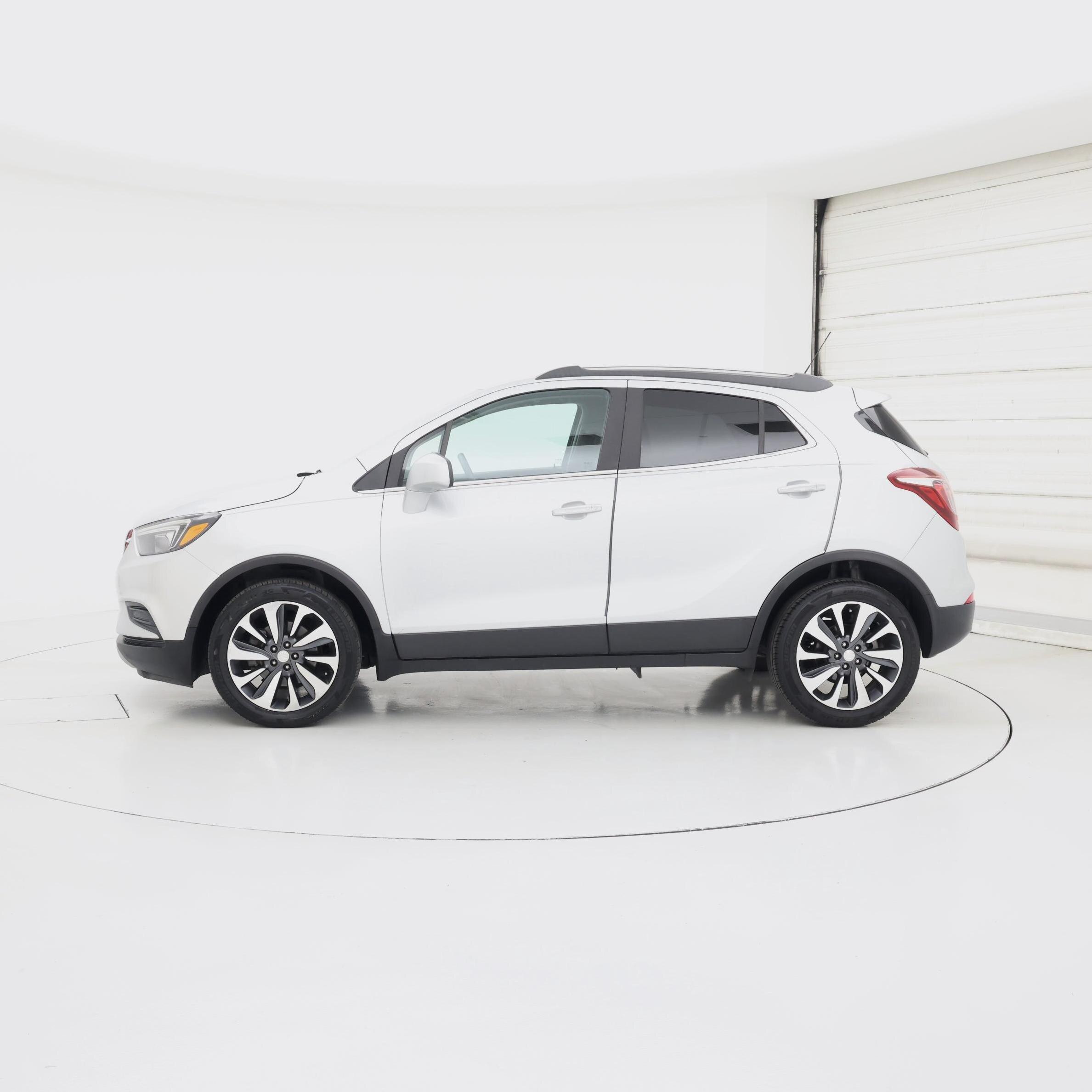 Thumbnail: 2021 Buick Encore - 3
