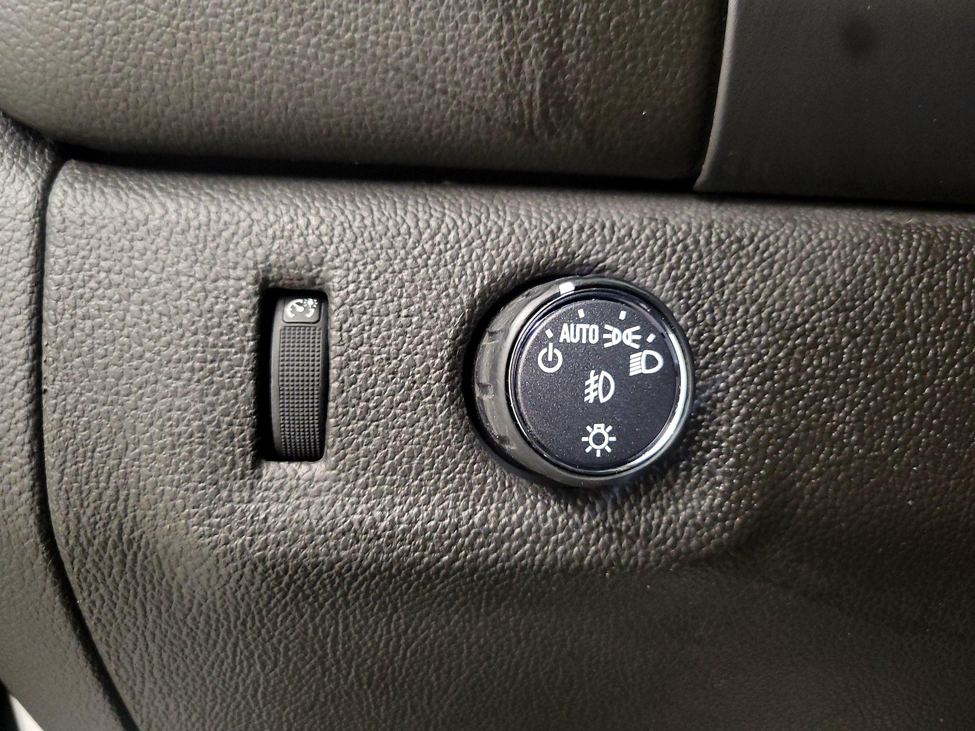 Thumbnail: 2022 GMC Canyon - 13