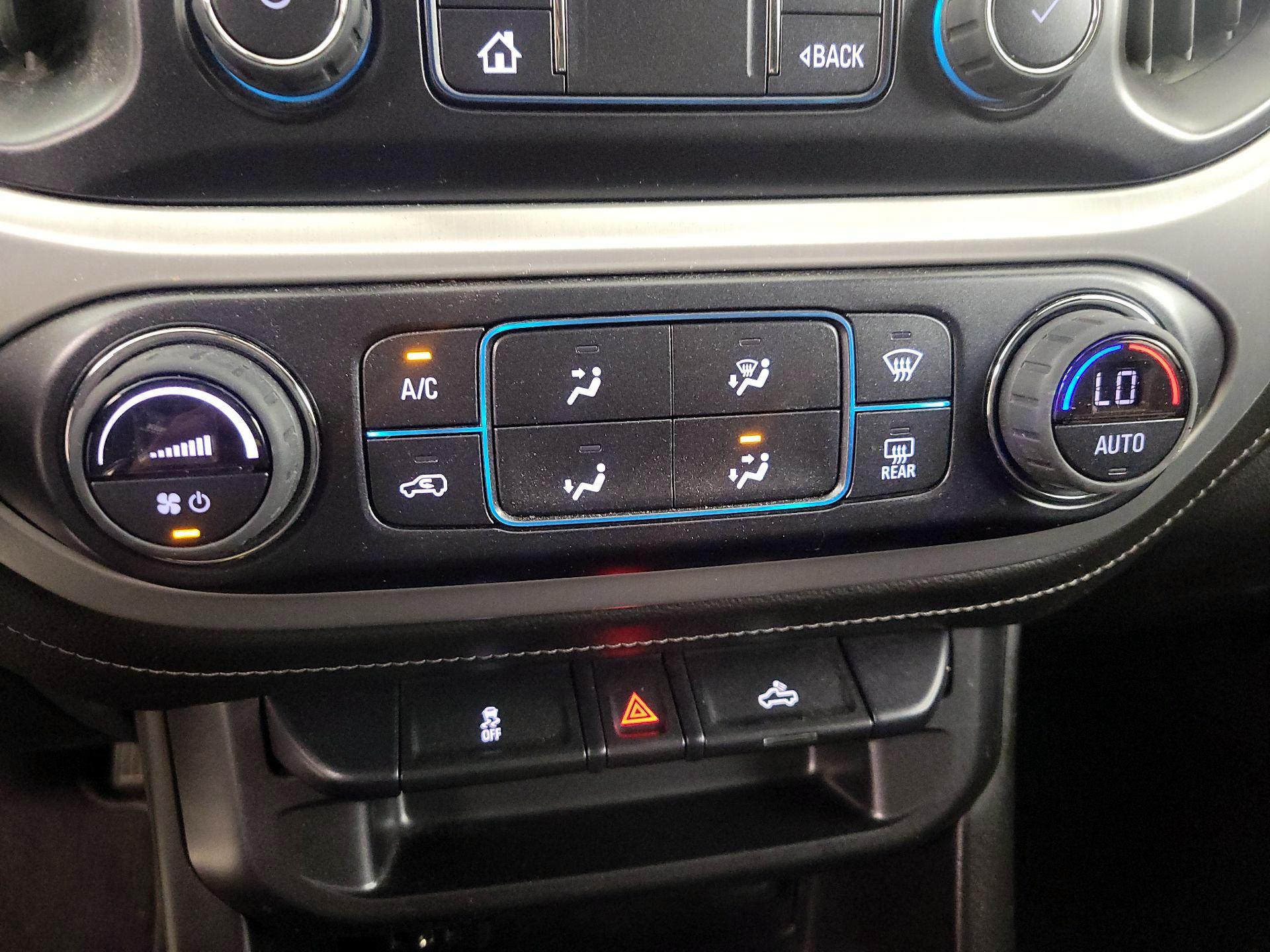 Thumbnail: 2022 GMC Canyon - 16