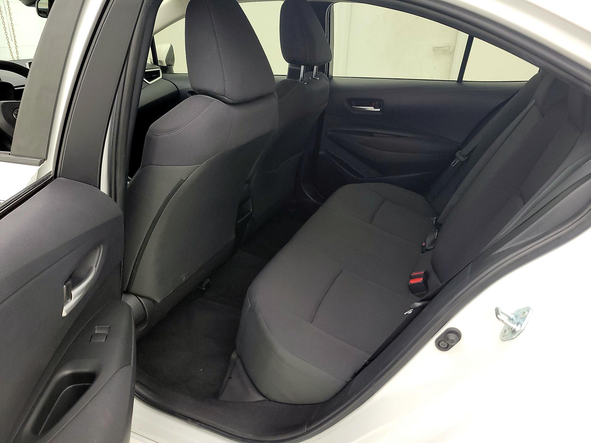 Thumbnail: 2021 Toyota Corolla - 16