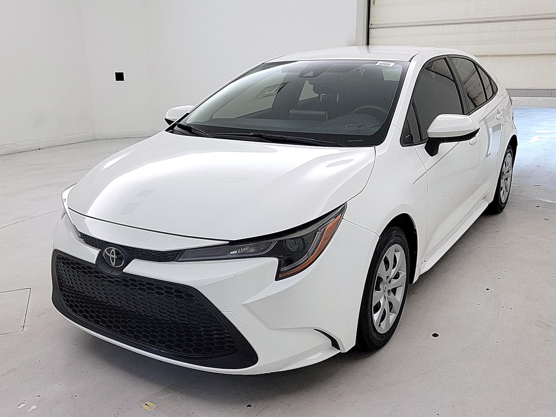 Thumbnail: 2021 Toyota Corolla - 3