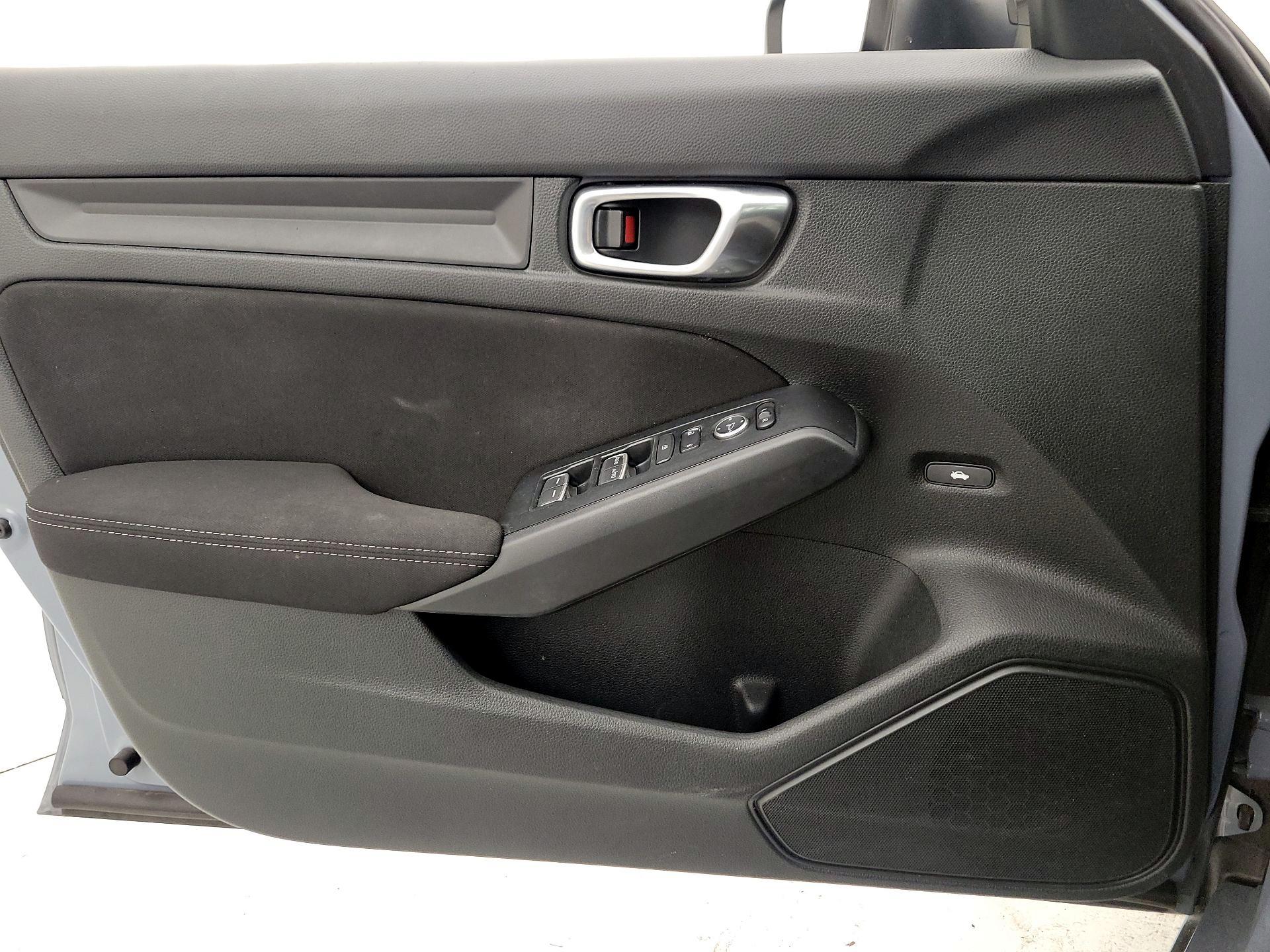 Thumbnail: 2023 Honda Civic - 12