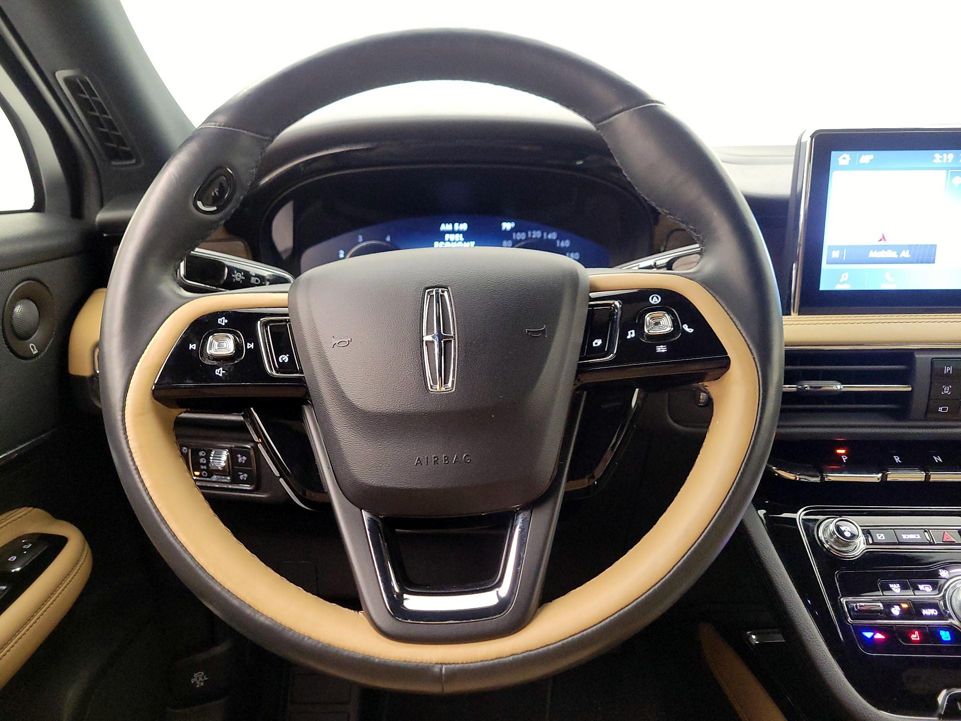 Thumbnail: 2021 Lincoln Corsair - 10