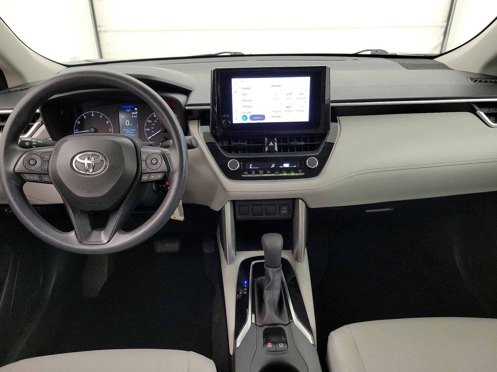 Thumbnail: 2023 Toyota Corolla Cross - 9