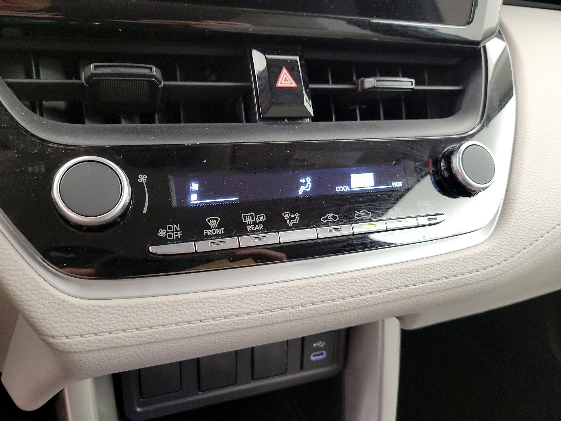 Thumbnail: 2023 Toyota Corolla Cross - 17