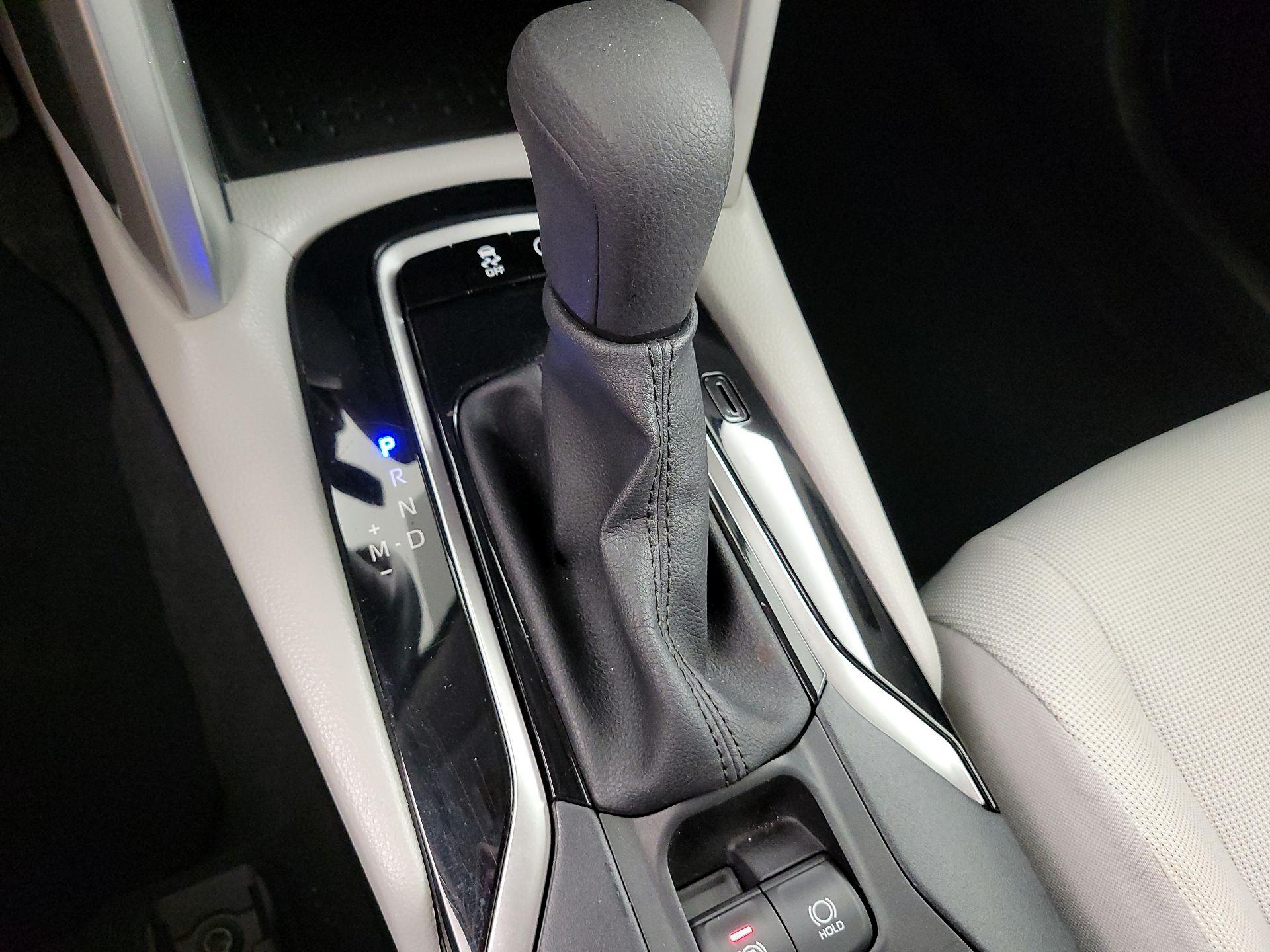 Thumbnail: 2023 Toyota Corolla Cross - 18