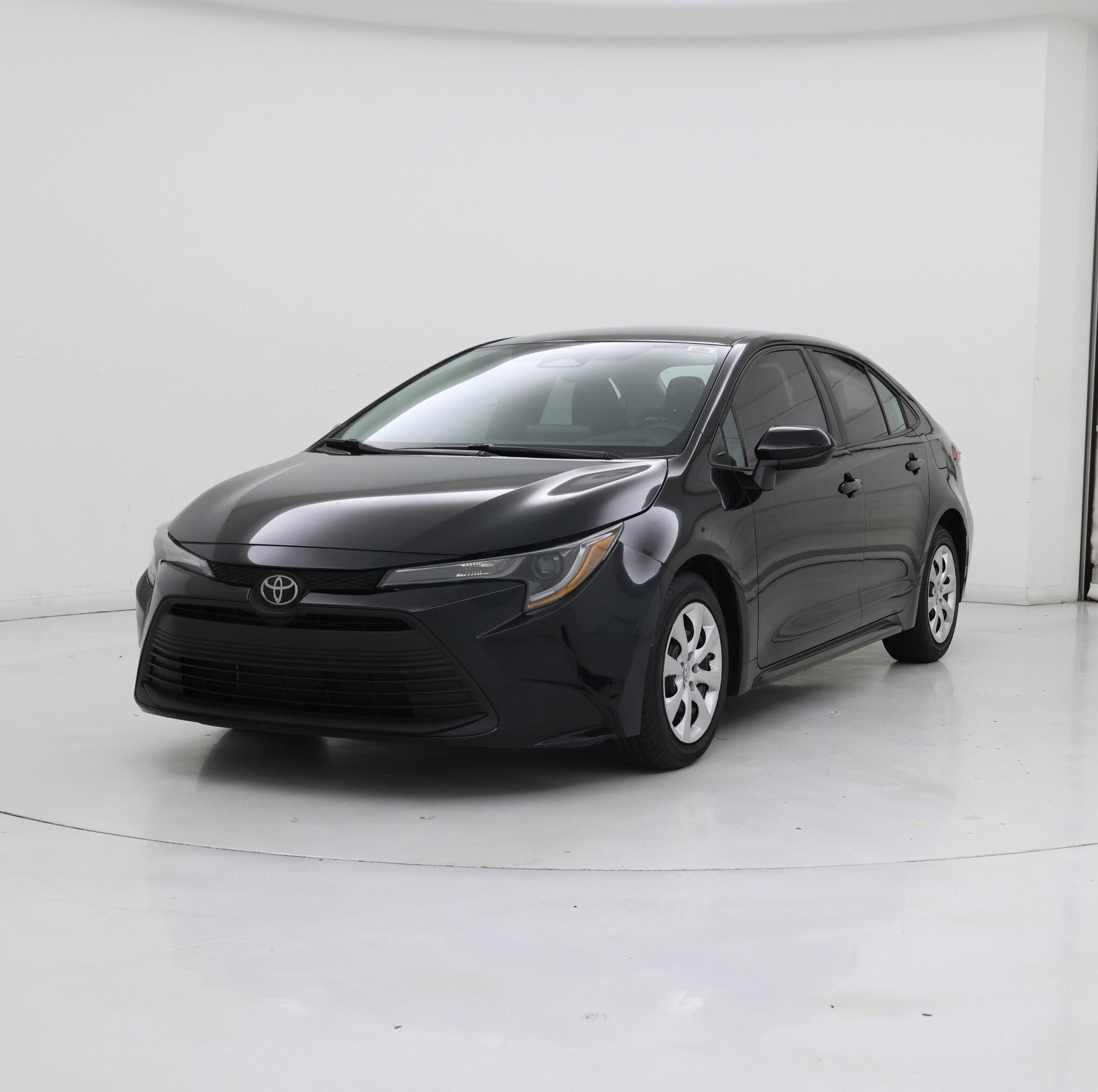 Thumbnail: 2023 Toyota Corolla - 4