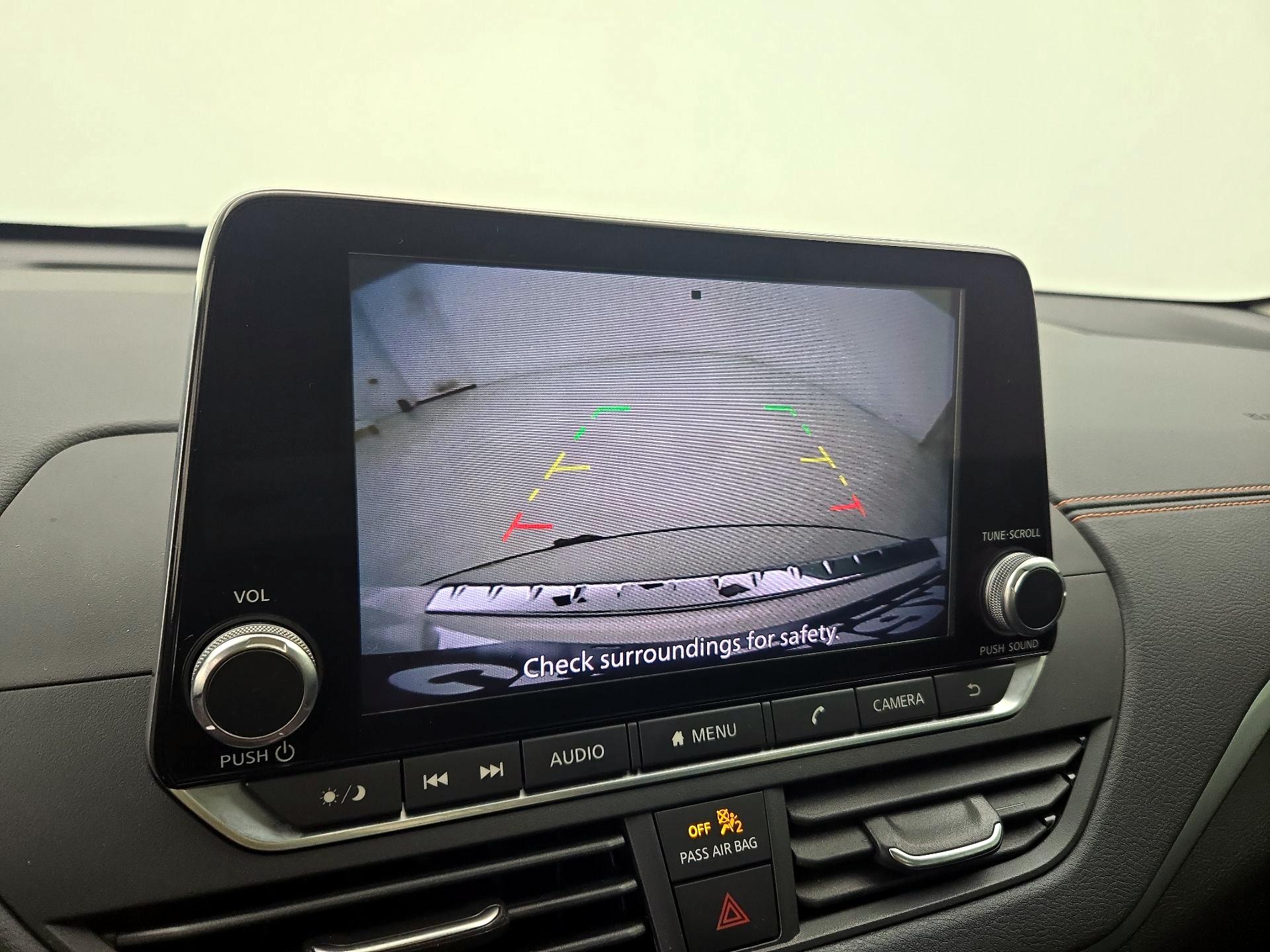 Thumbnail: 2020 Nissan Altima - 14