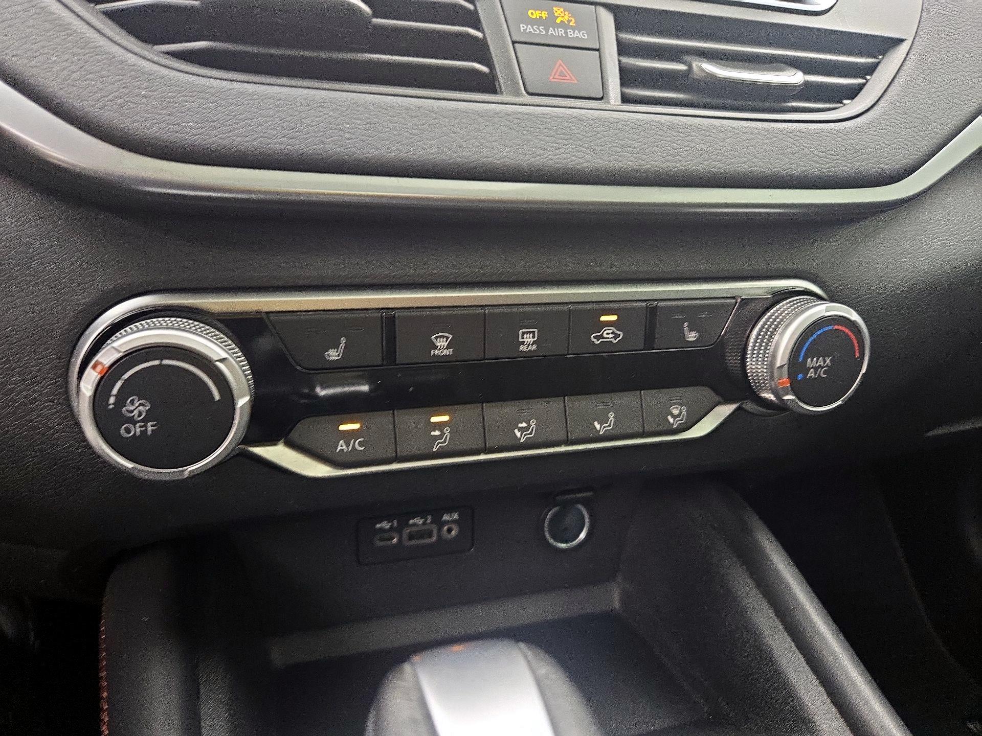 Thumbnail: 2020 Nissan Altima - 16