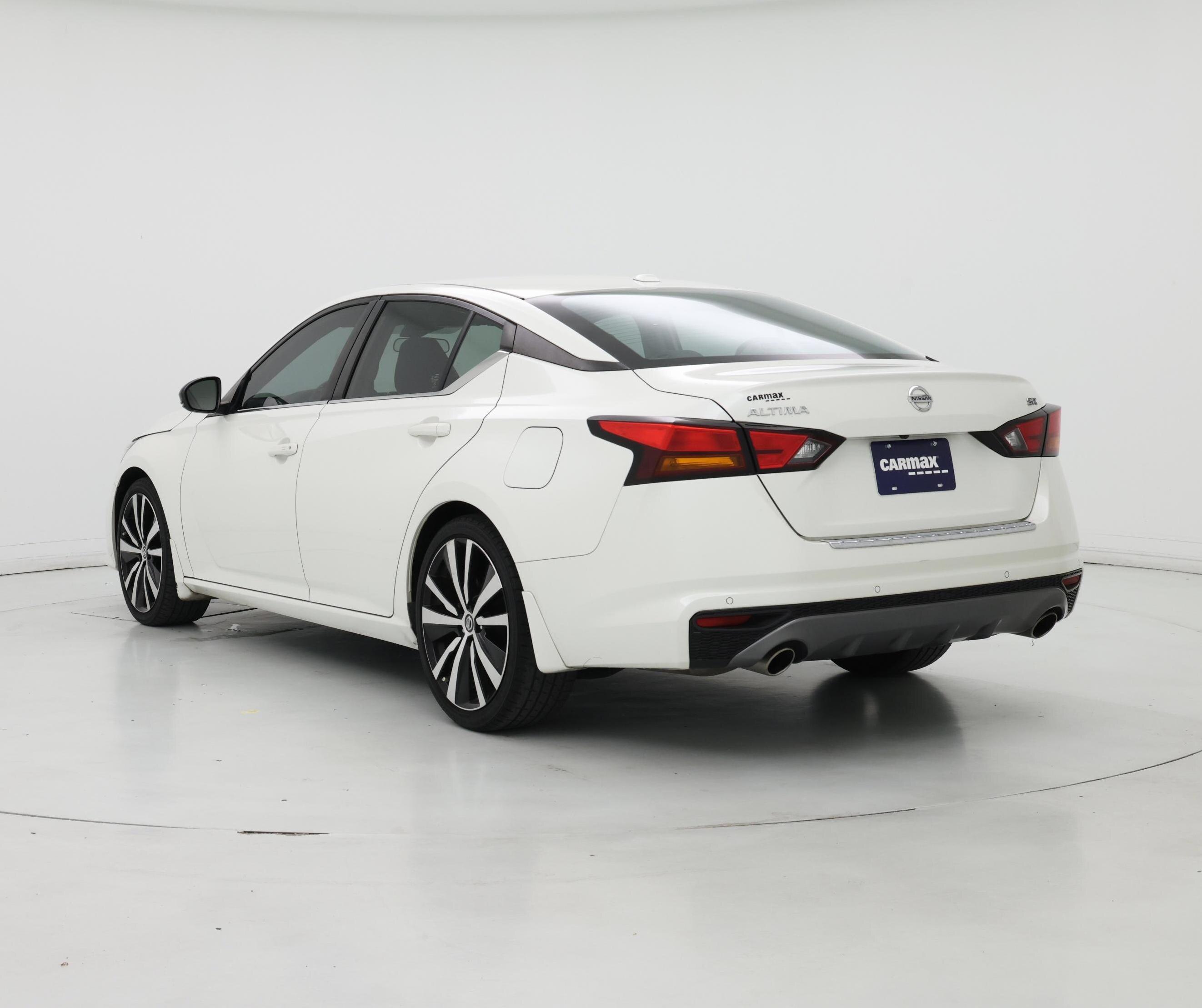 Thumbnail: 2020 Nissan Altima - 2