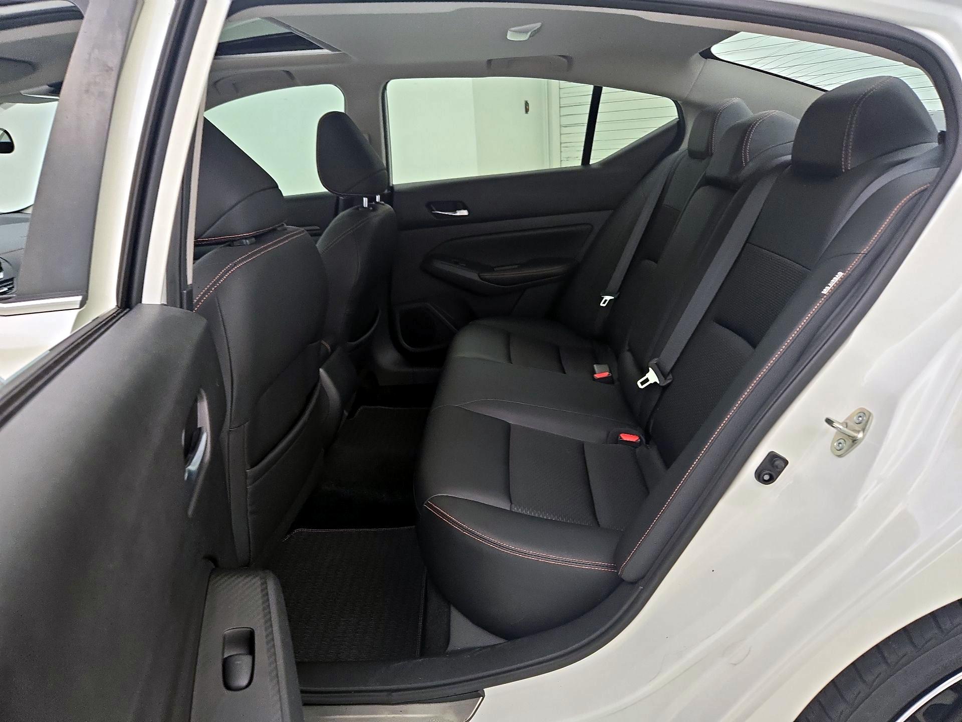 Thumbnail: 2020 Nissan Altima - 20