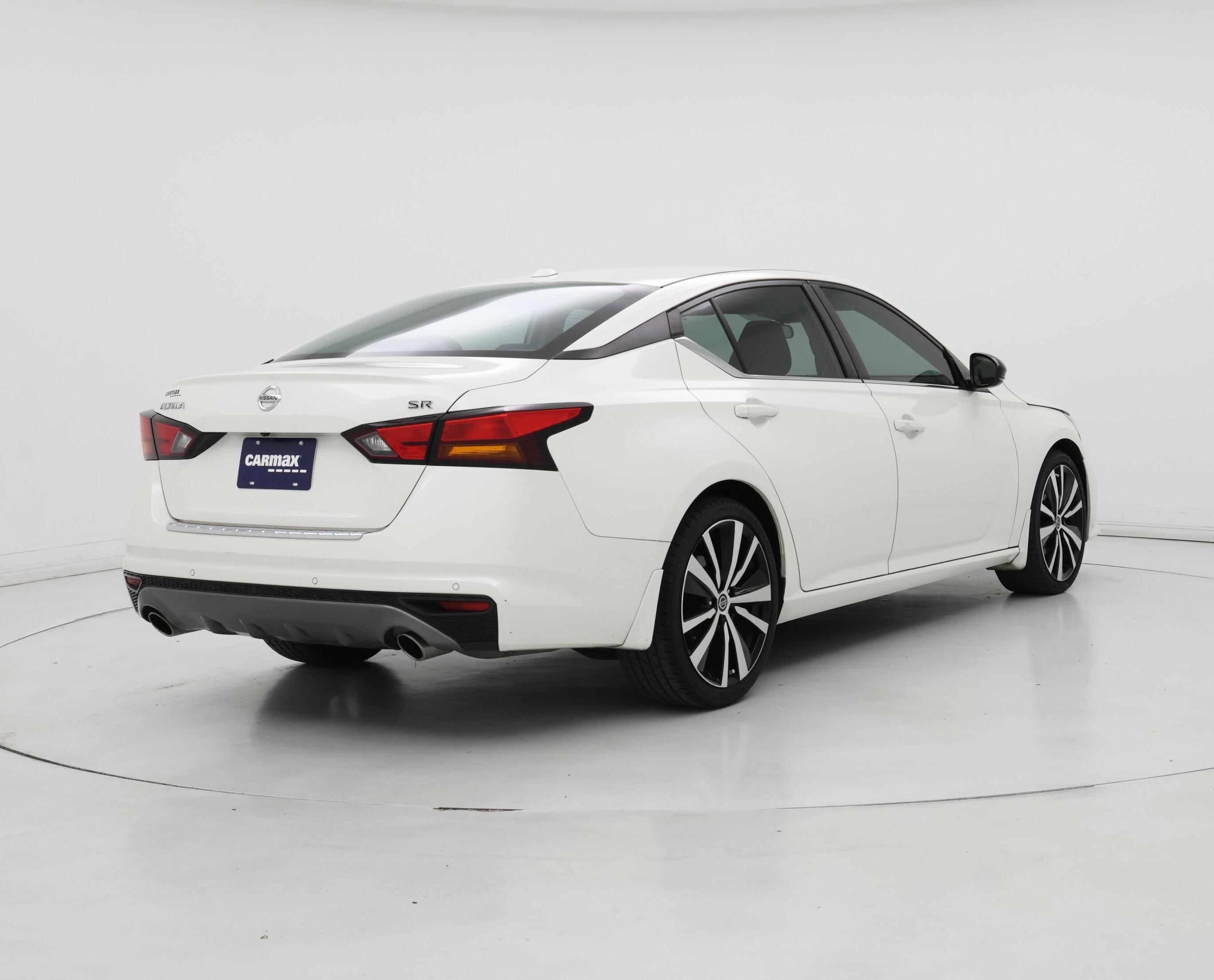 Thumbnail: 2020 Nissan Altima - 8