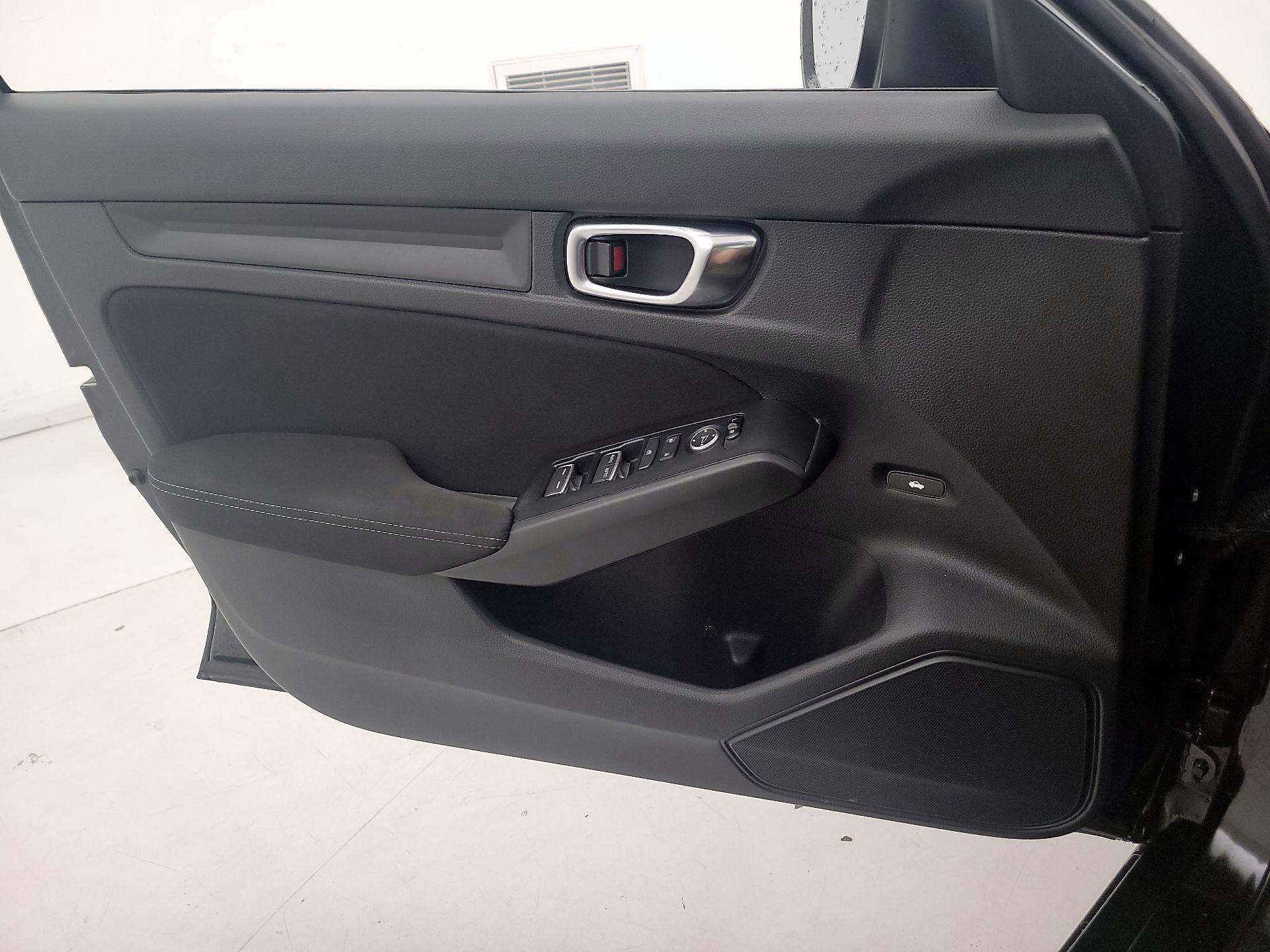 Thumbnail: 2022 Honda Civic - 12