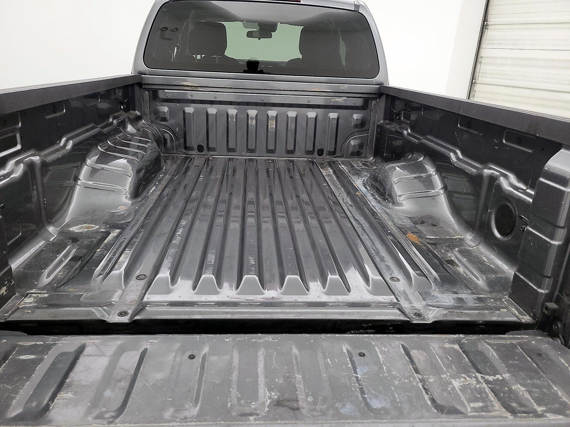 Thumbnail: 2023 Nissan Frontier - 20