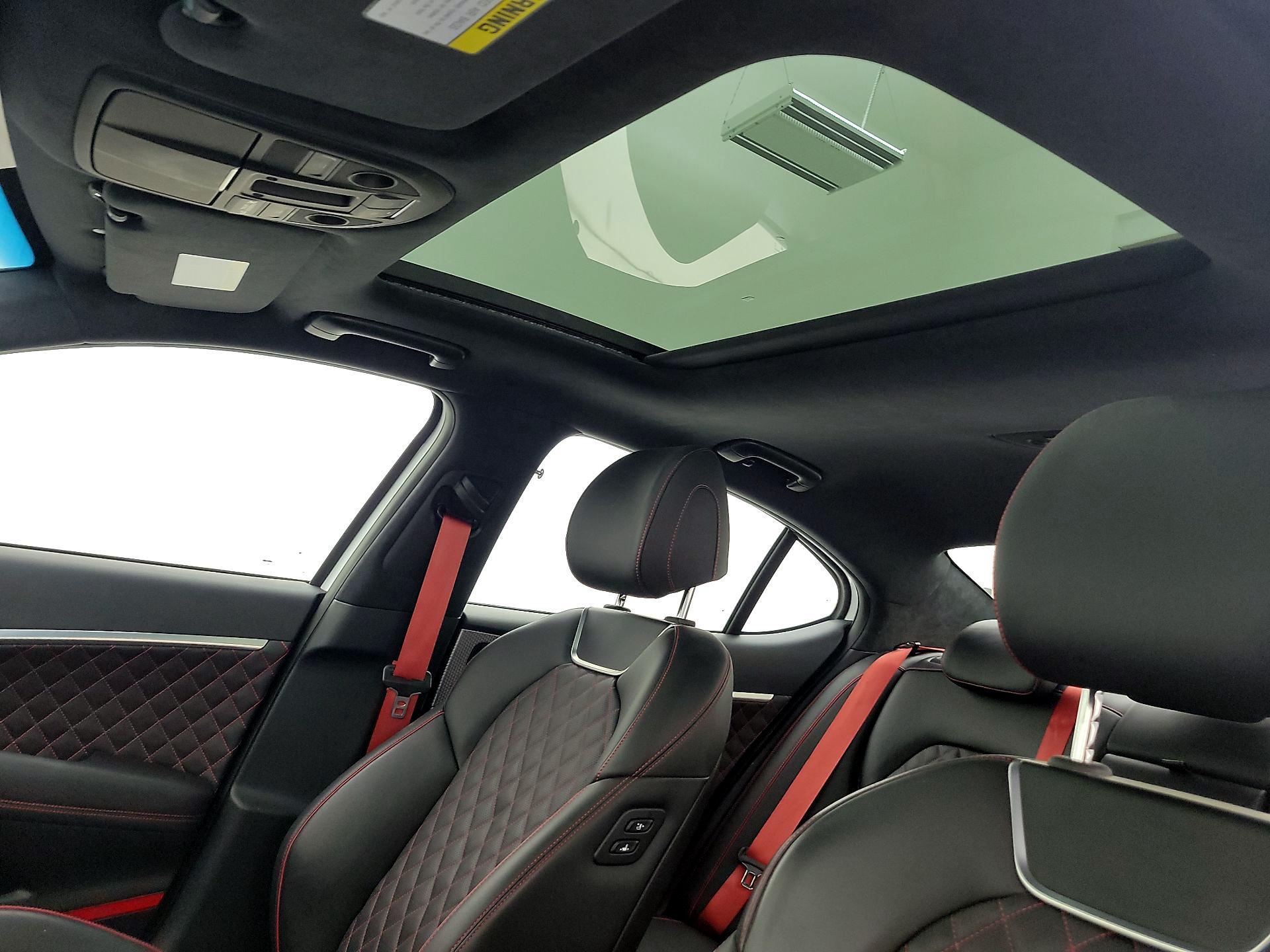 Thumbnail: 2023 Genesis G70 - 17