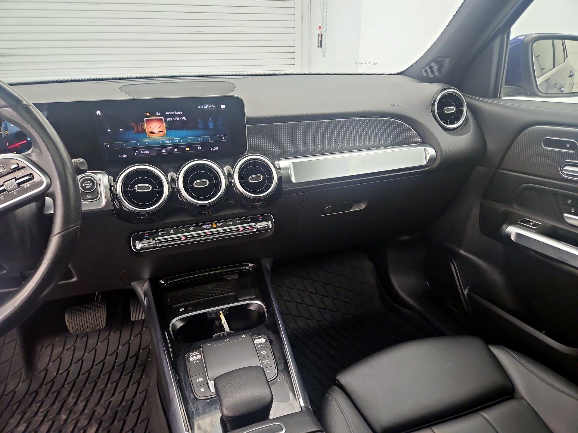 Thumbnail: 2021 Mercedes-Benz GLB - 9