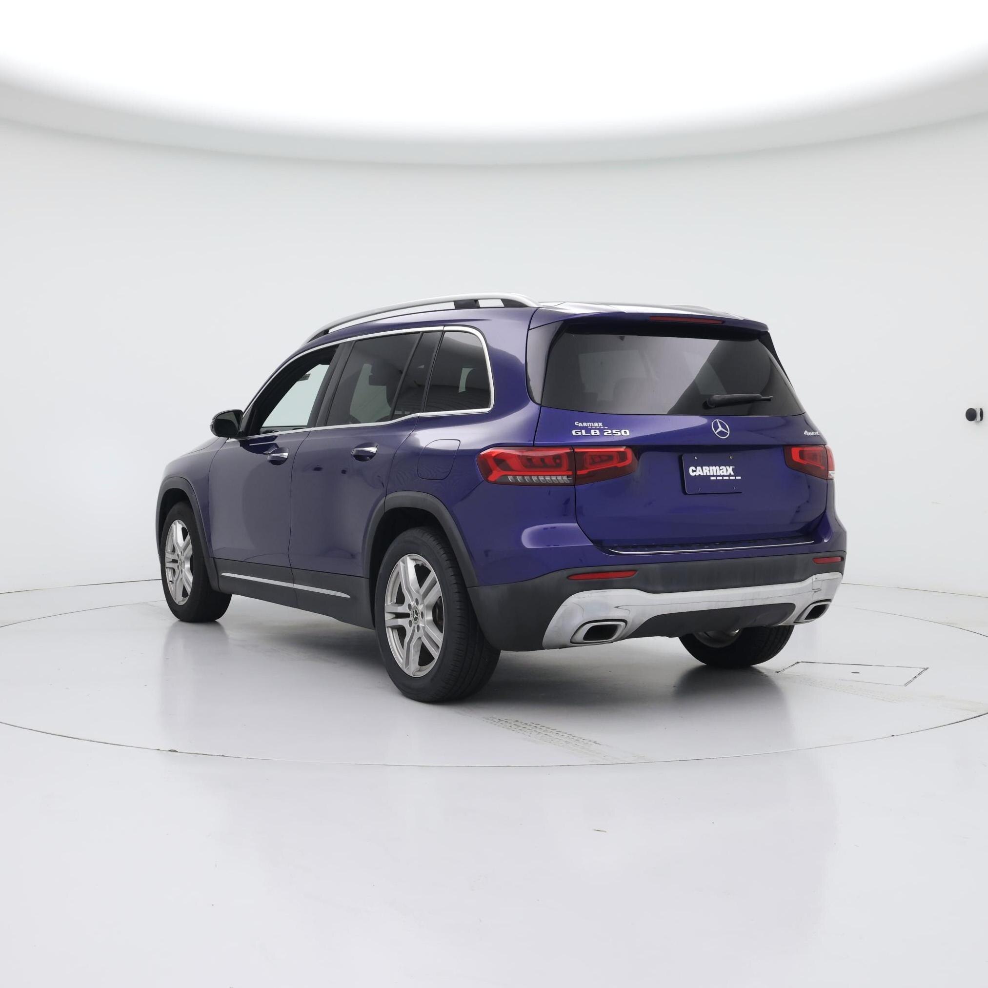 Thumbnail: 2021 Mercedes-Benz GLB - 2