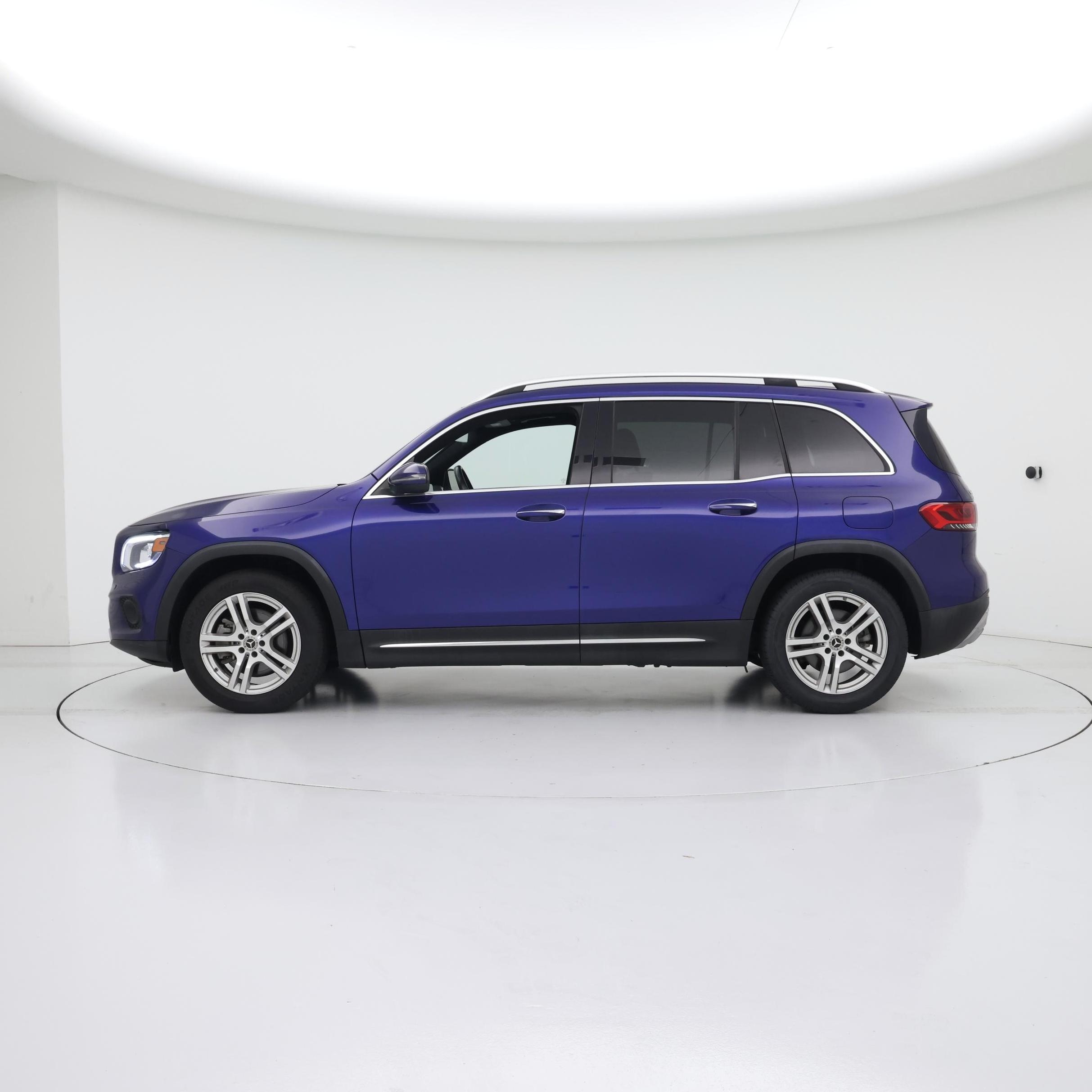 Thumbnail: 2021 Mercedes-Benz GLB - 3