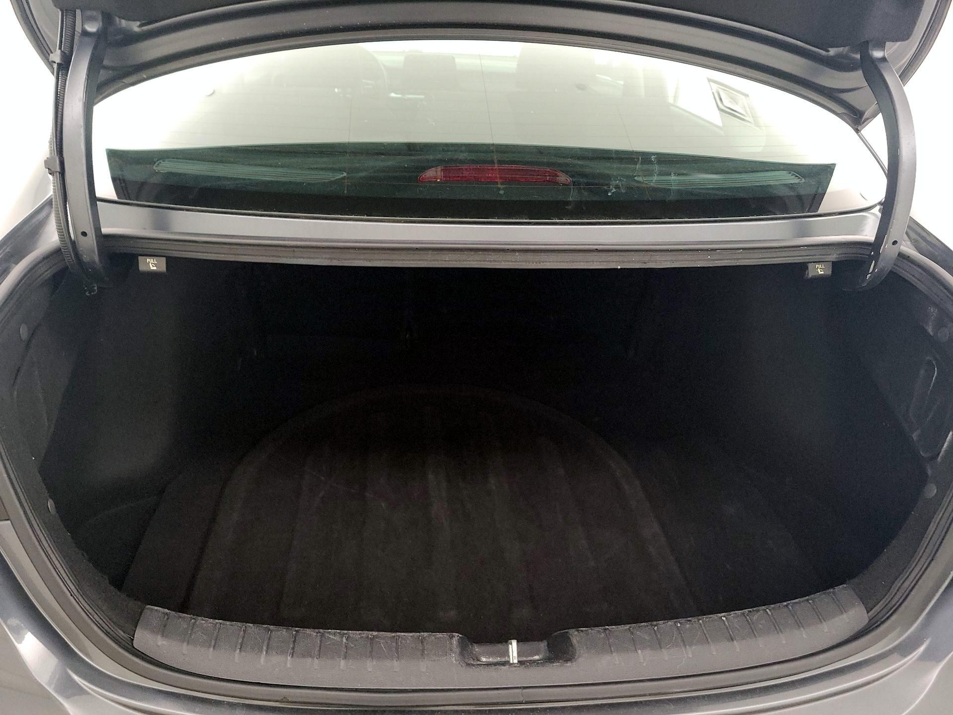 Thumbnail: 2023 Kia Forte - 20