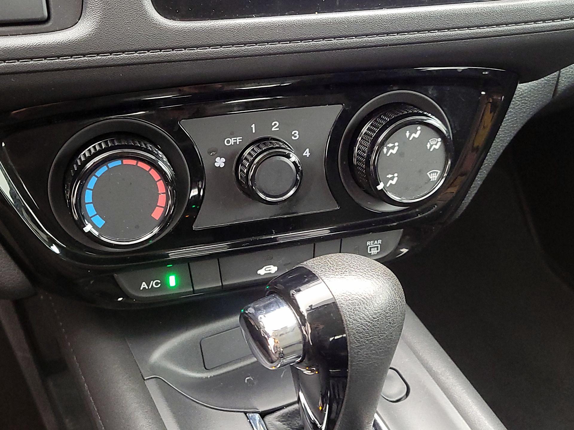 Thumbnail: 2020 Honda HR-V - 16