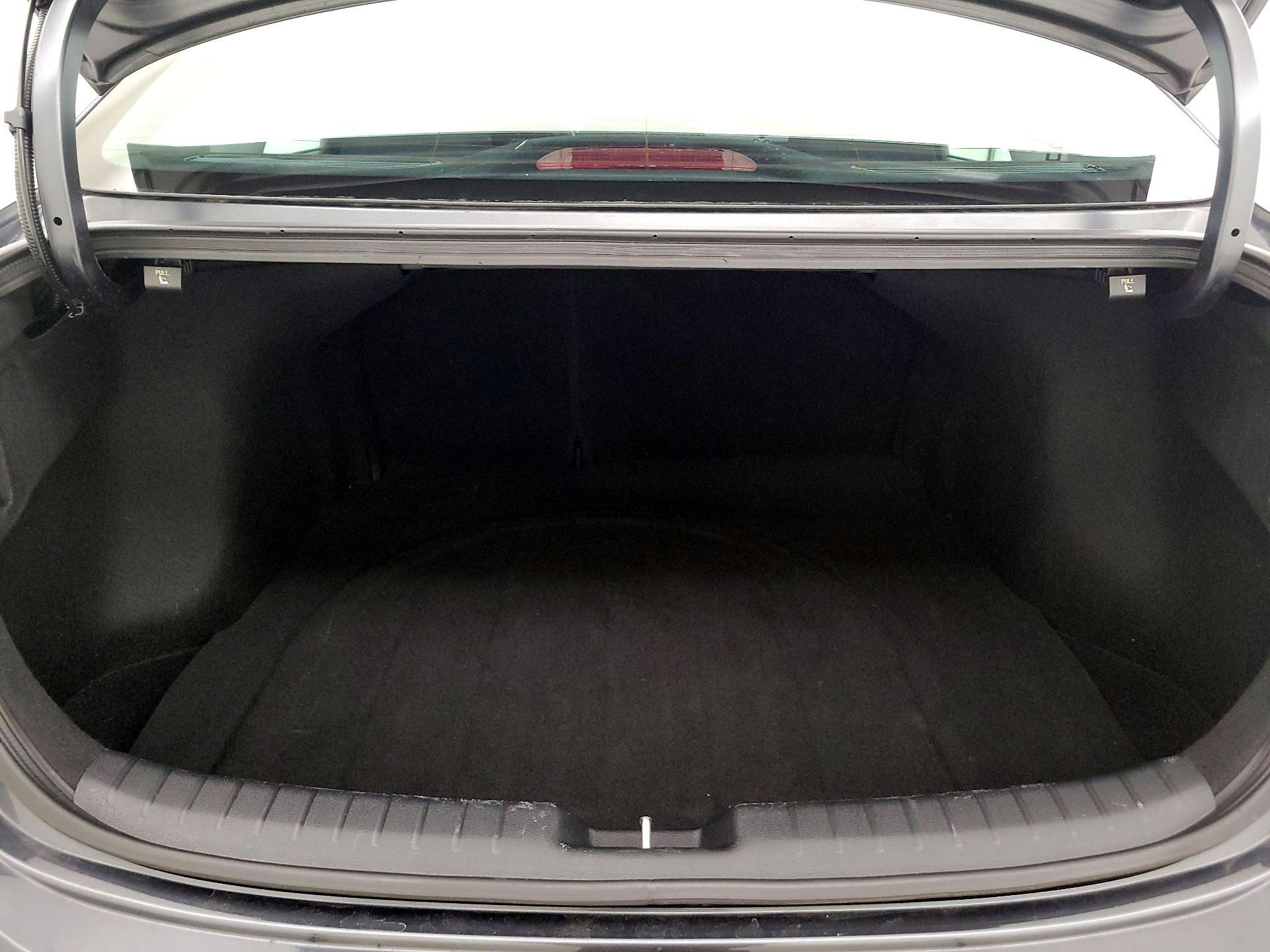 Thumbnail: 2023 Kia Forte - 20