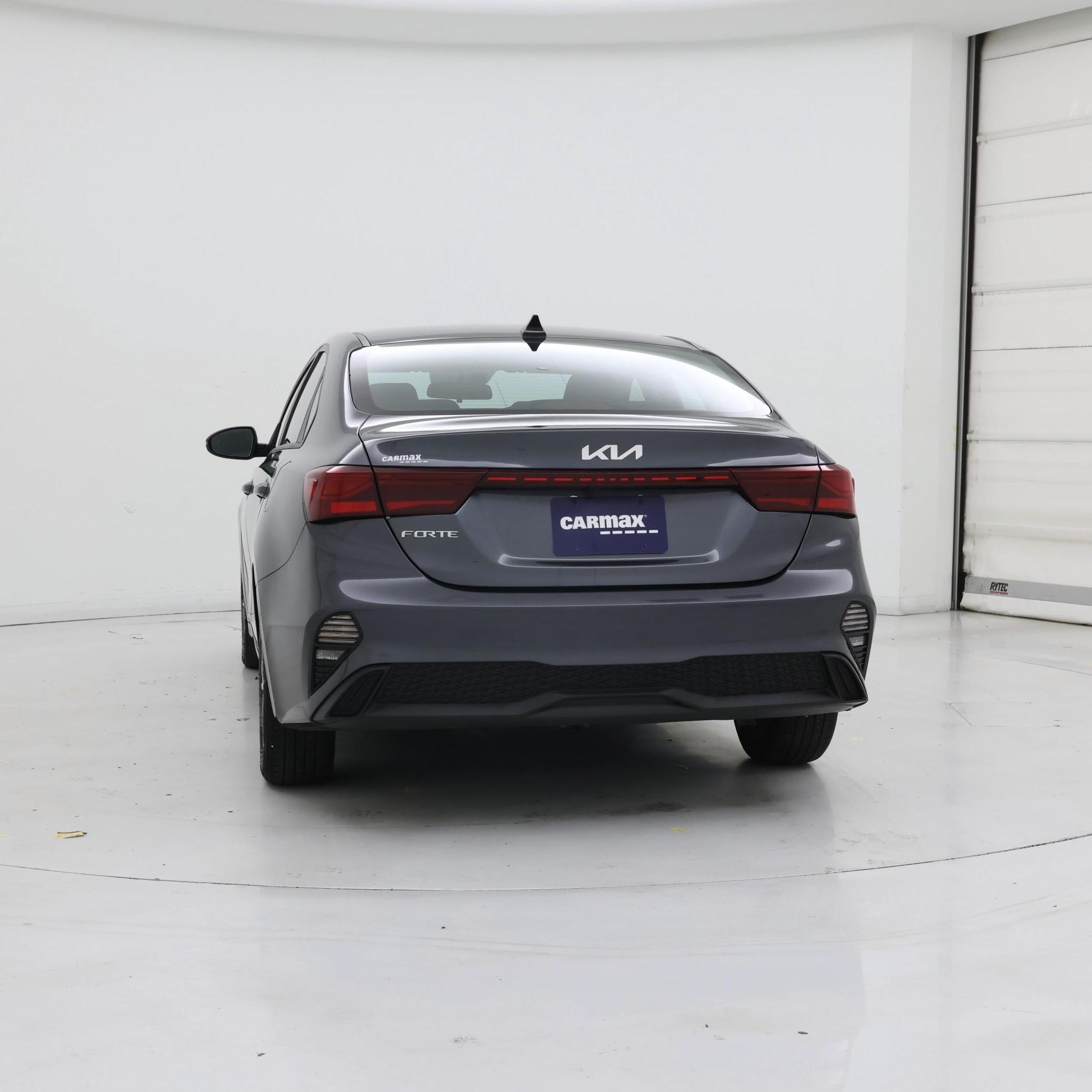 Thumbnail: 2023 Kia Forte - 6