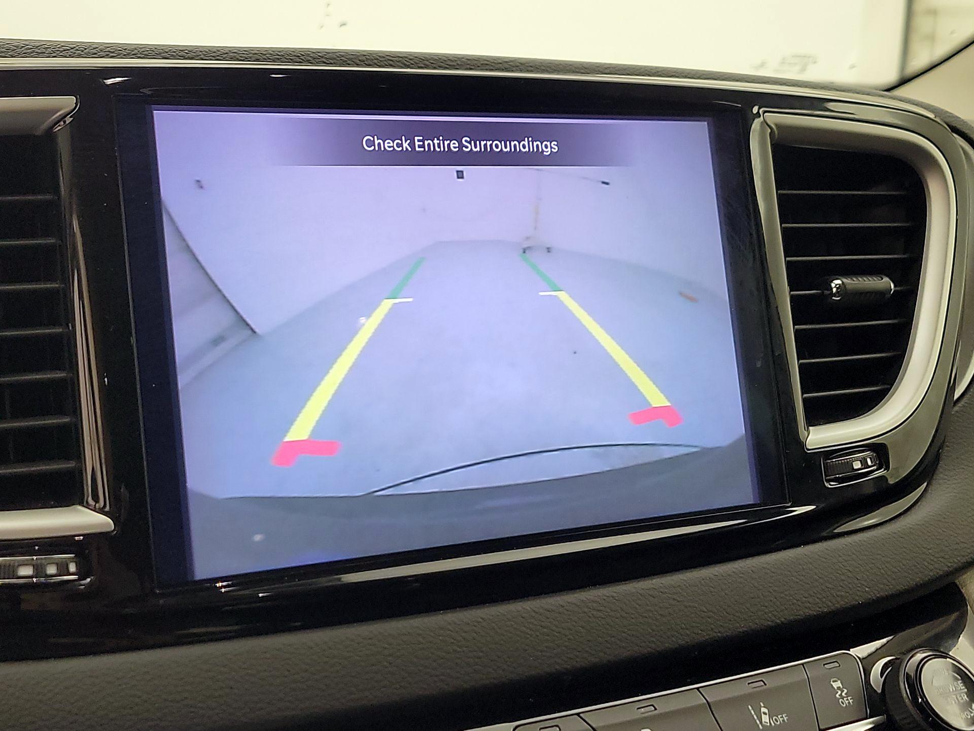 Thumbnail: 2023 Chrysler Pacifica - 14