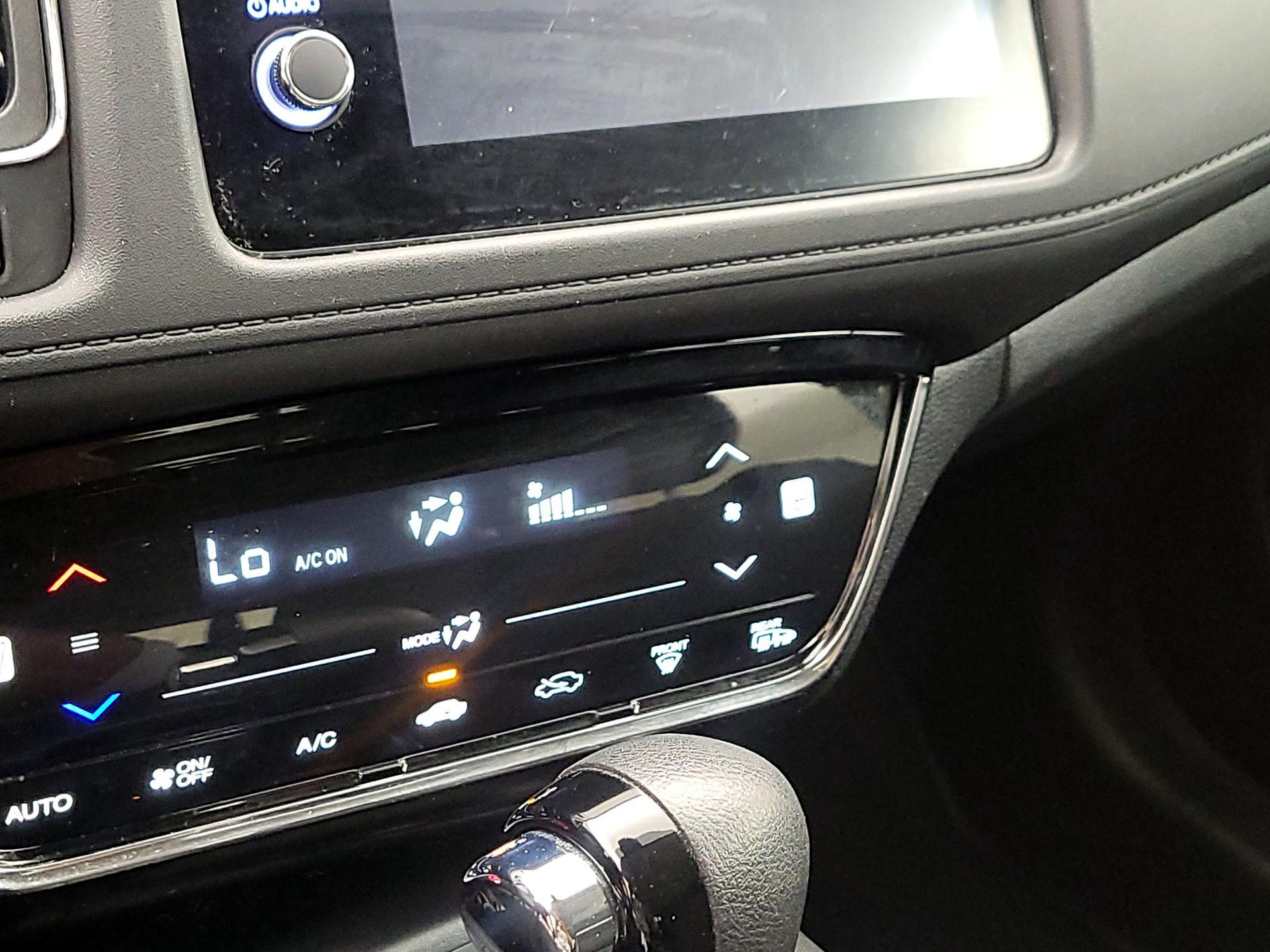 Thumbnail: 2021 Honda HR-V - 16