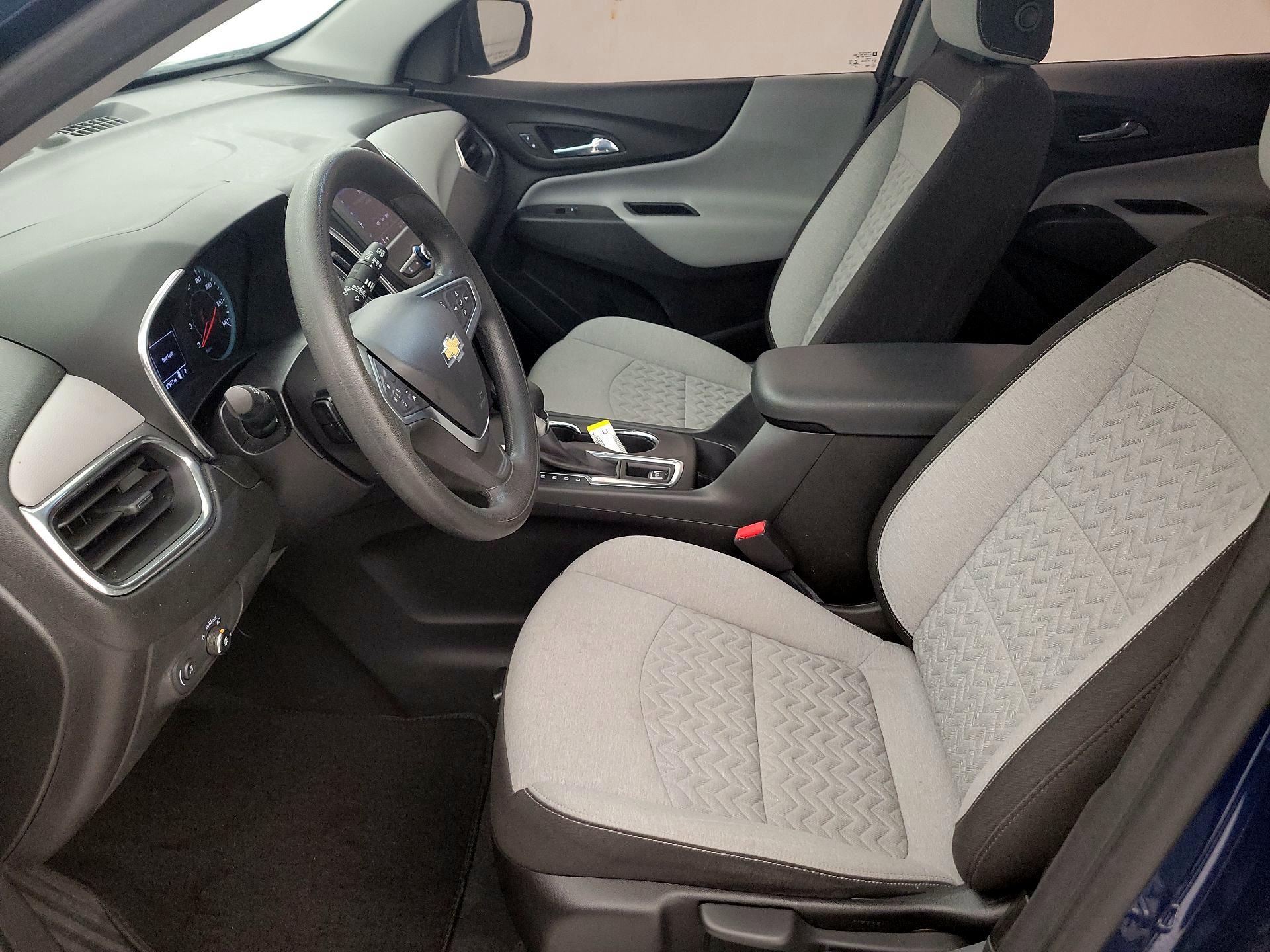 Thumbnail: 2022 Chevrolet Equinox - 11