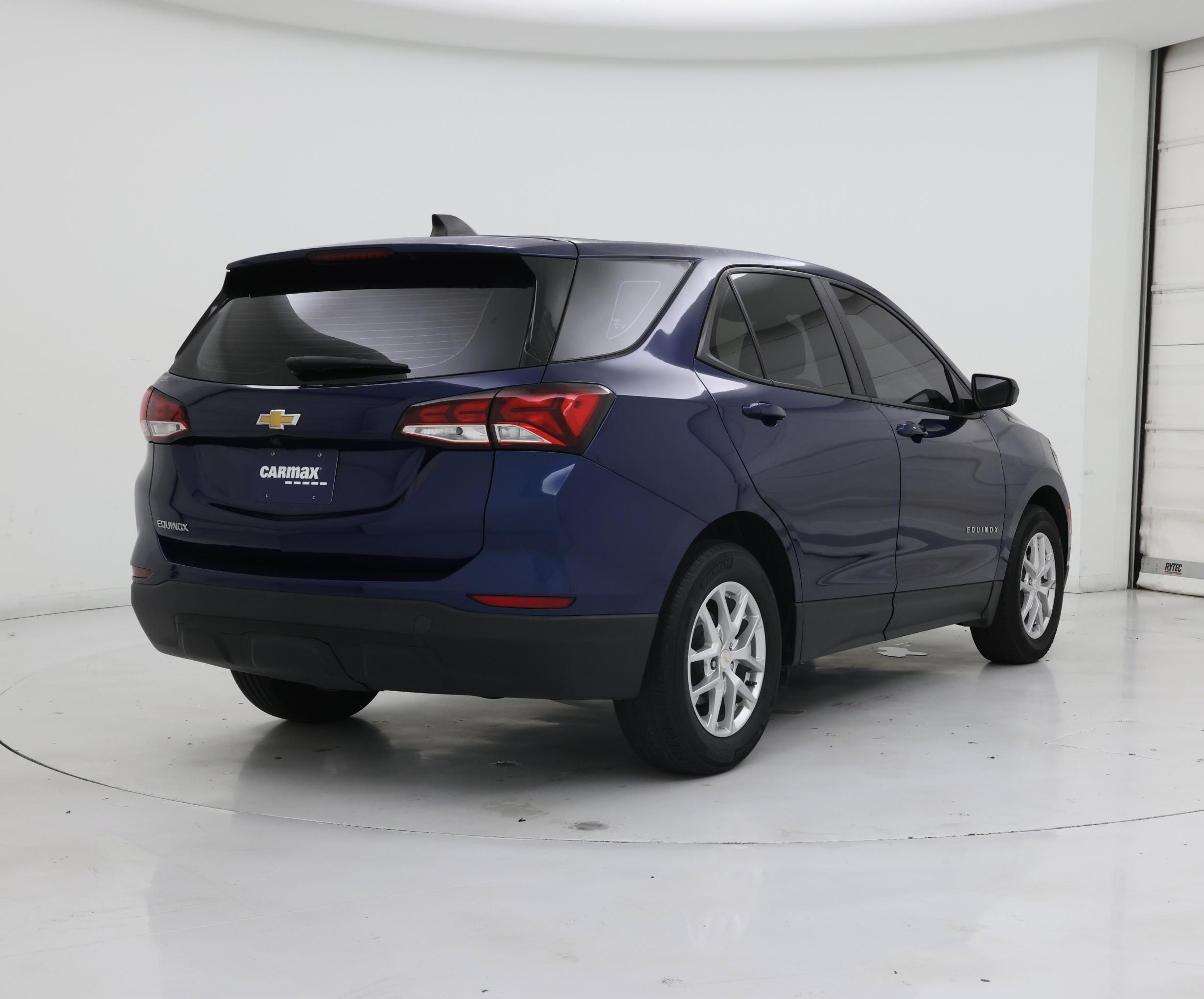 Thumbnail: 2022 Chevrolet Equinox - 8