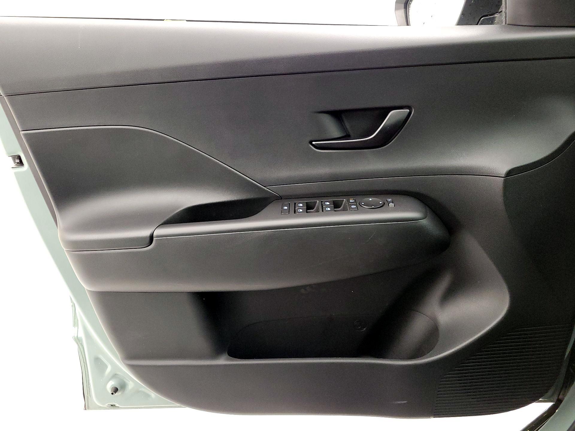 Thumbnail: 2024 Hyundai Kona - 12