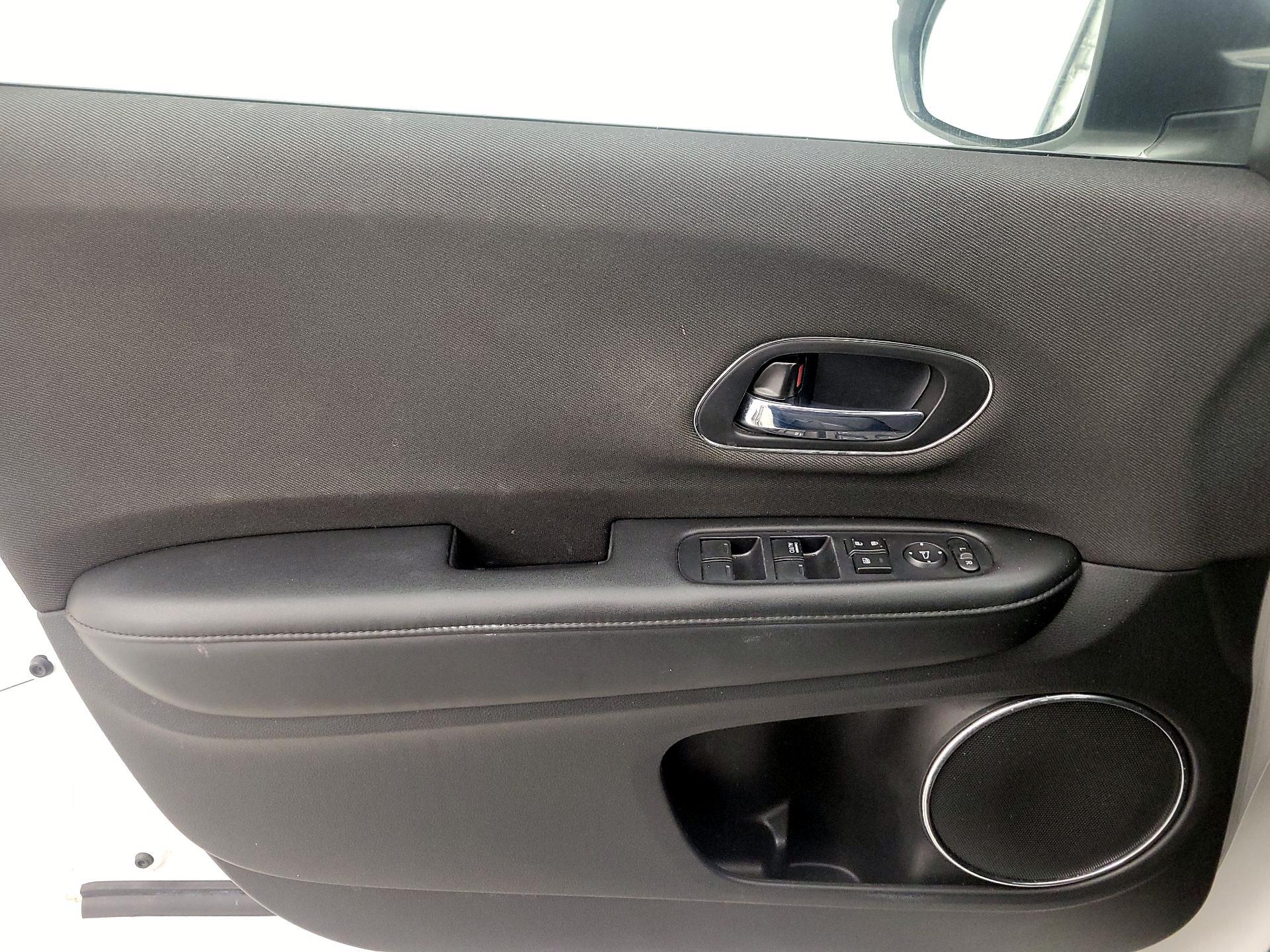 Thumbnail: 2022 Honda HR-V - 12