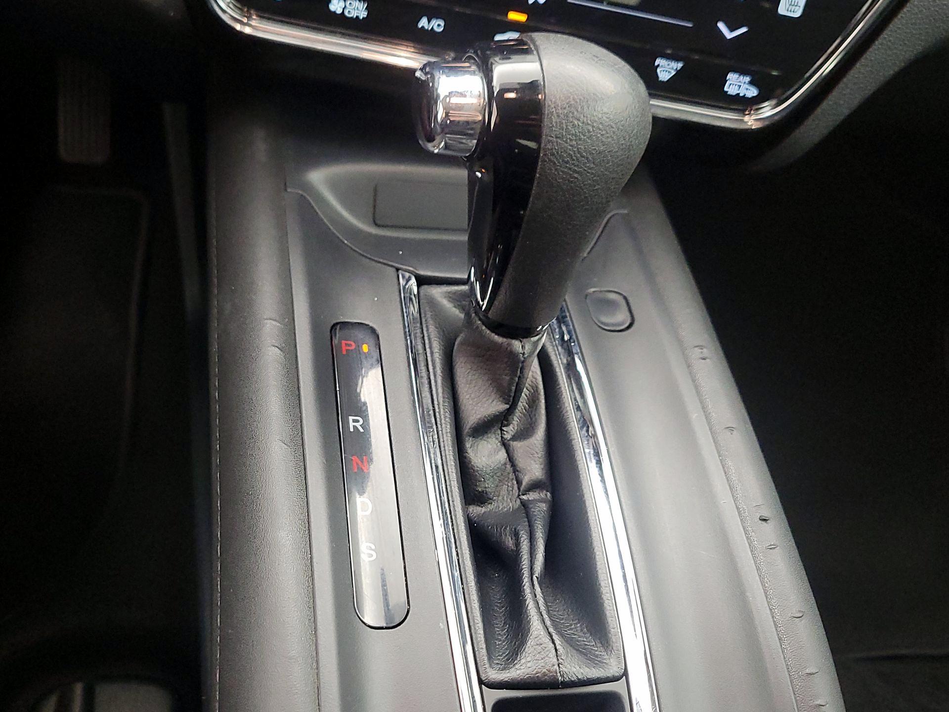 Thumbnail: 2022 Honda HR-V - 17