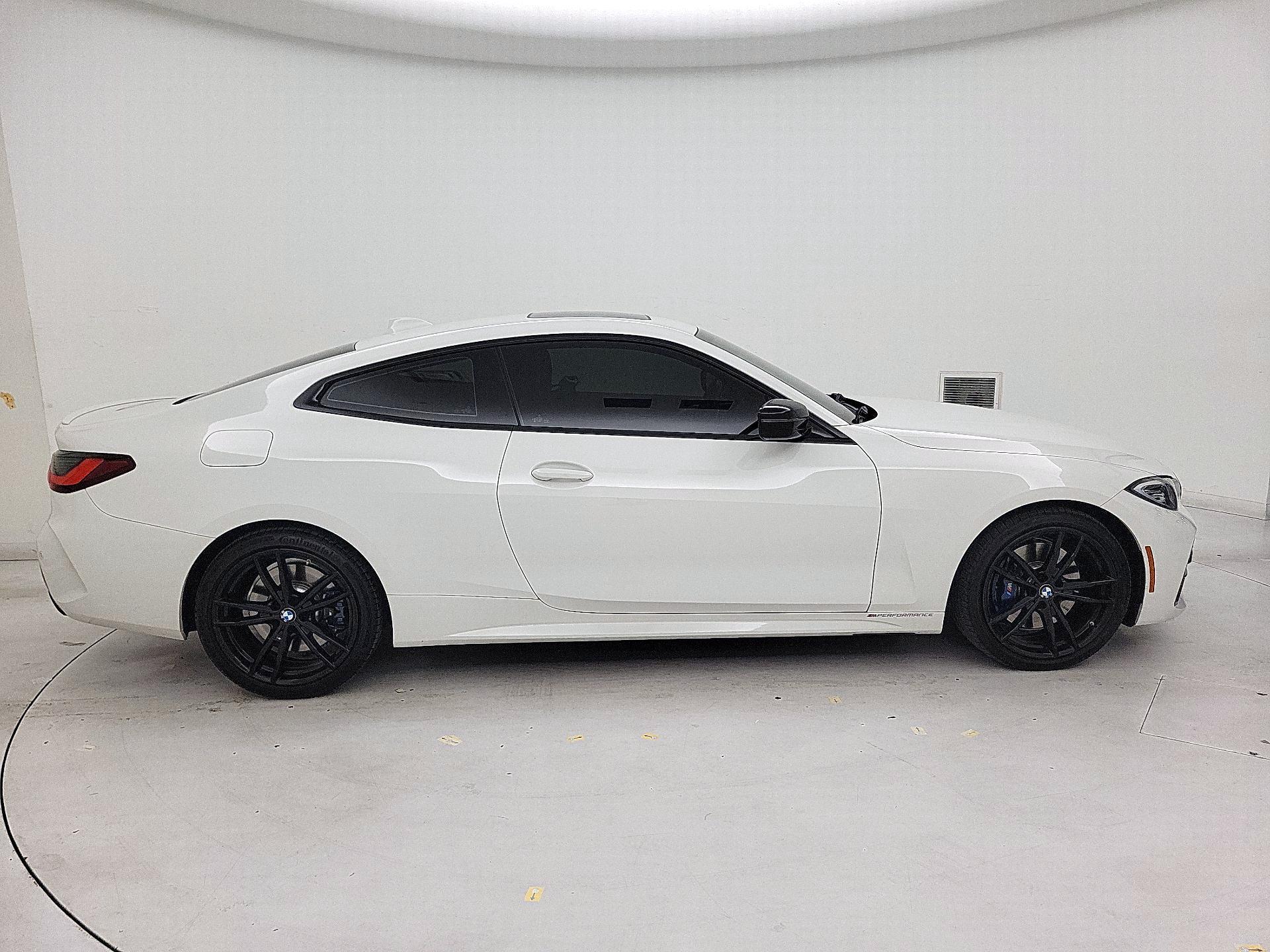 Thumbnail: 2021 BMW 4 Series - 4