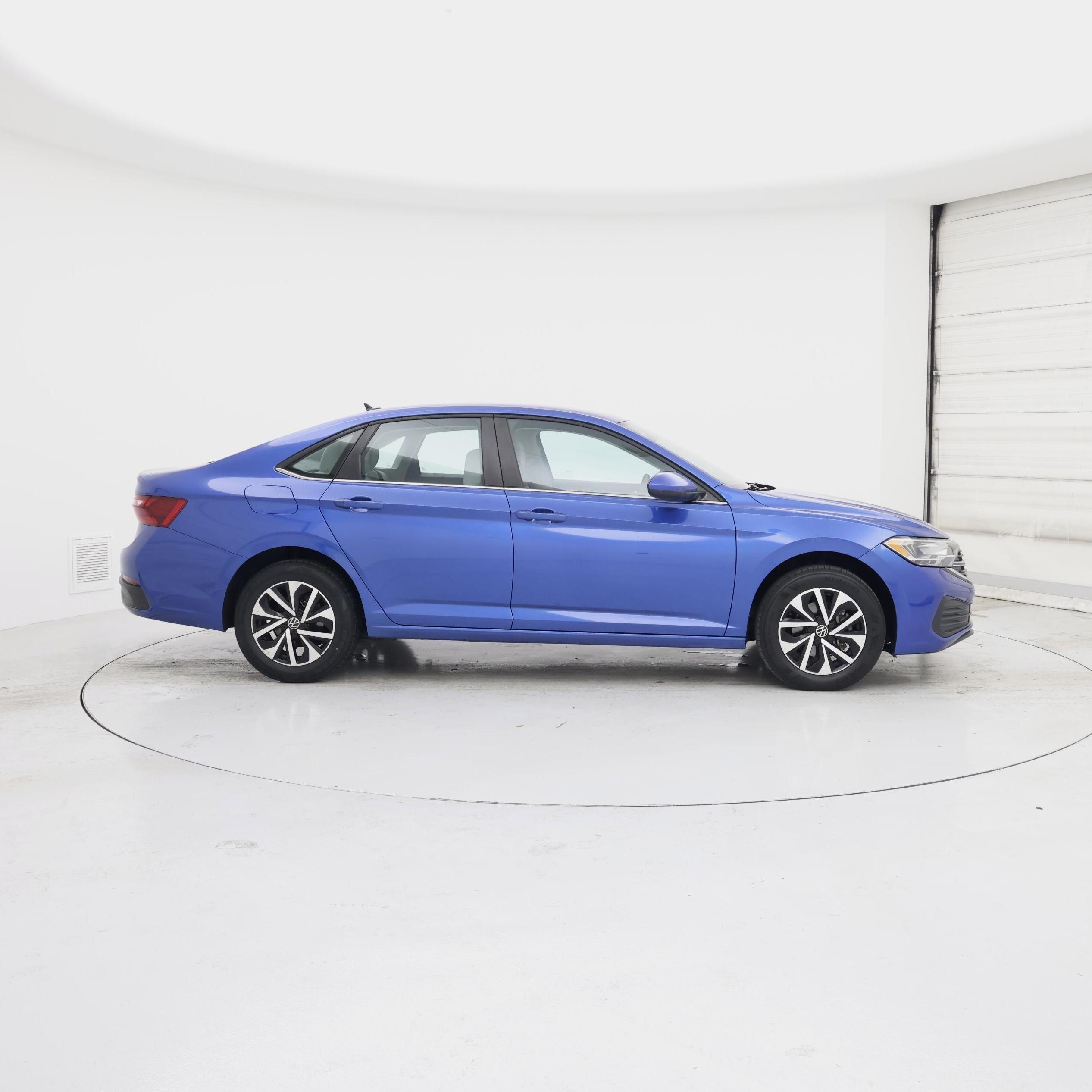 Thumbnail: 2023 Volkswagen Jetta - 7