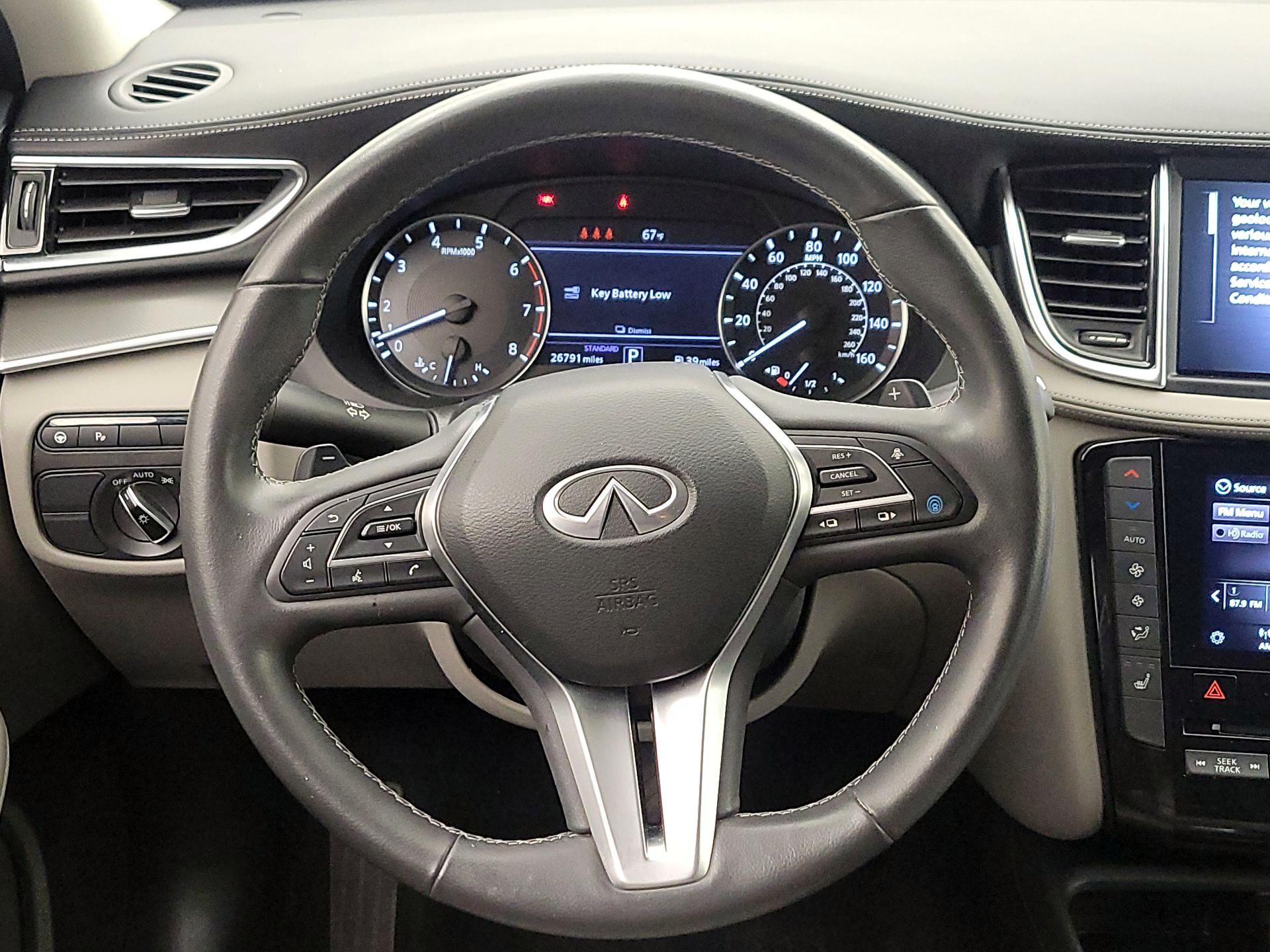 Thumbnail: 2023 INFINITI QX50 - 10