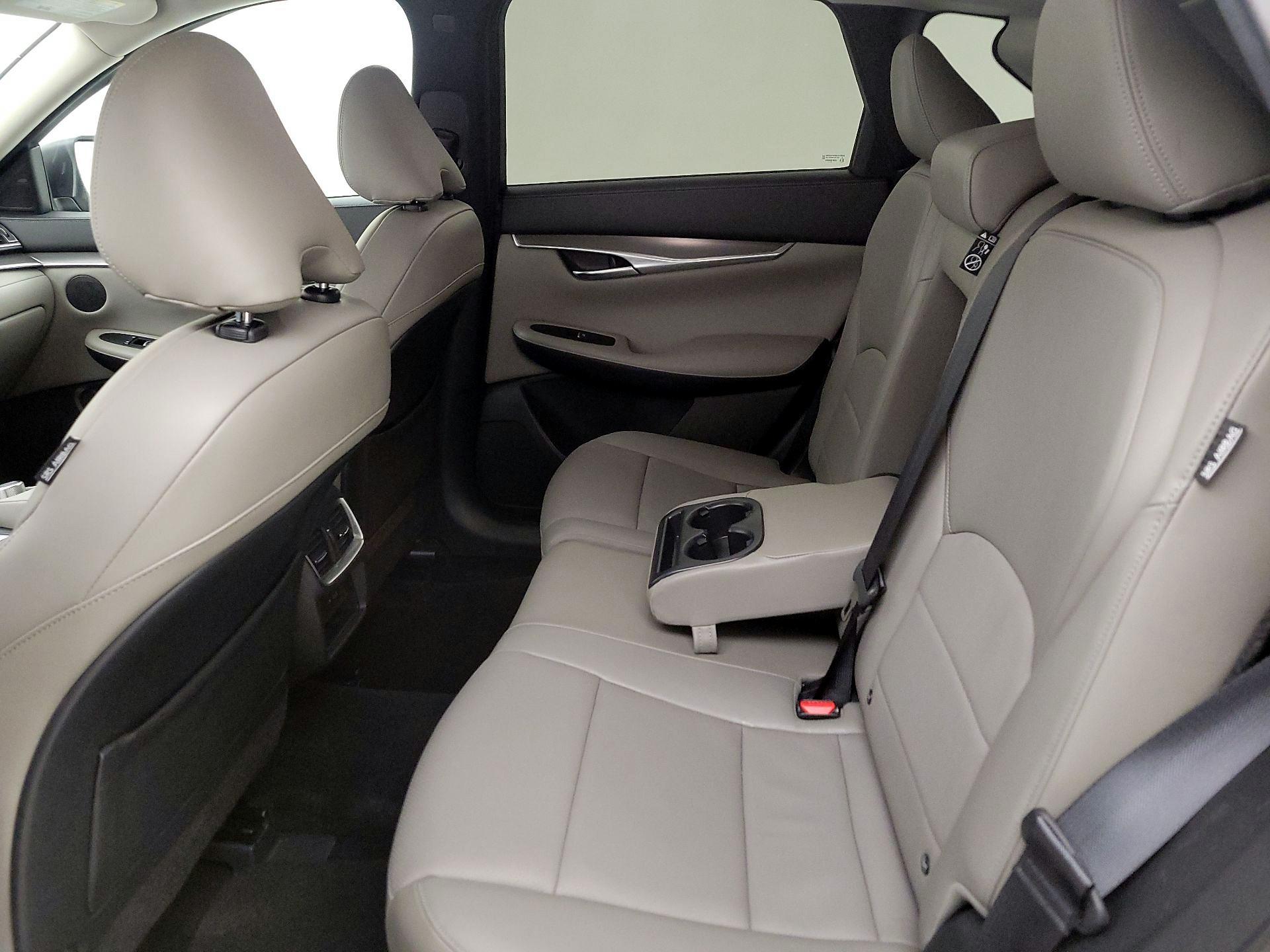 Thumbnail: 2023 INFINITI QX50 - 19