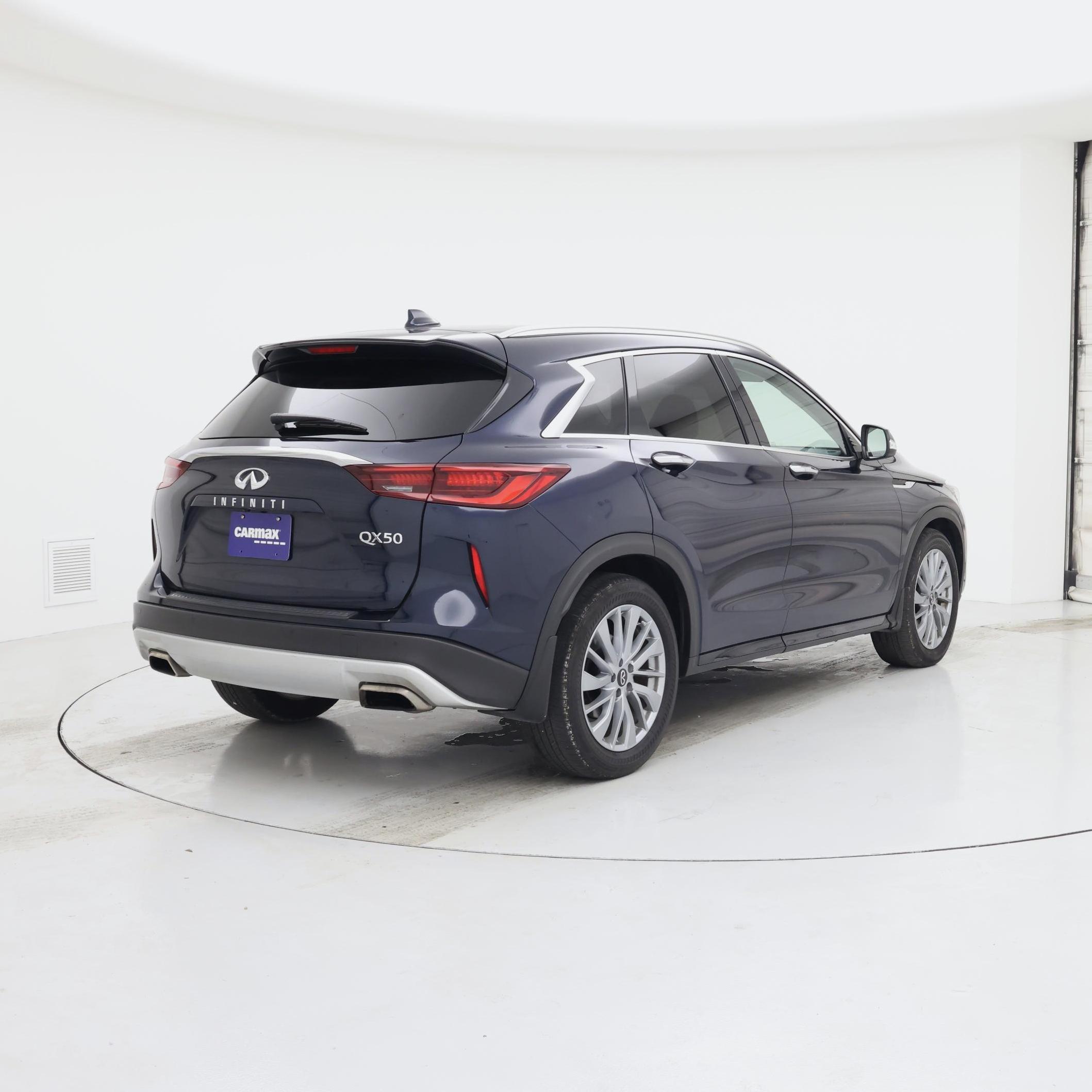 Thumbnail: 2023 INFINITI QX50 - 8