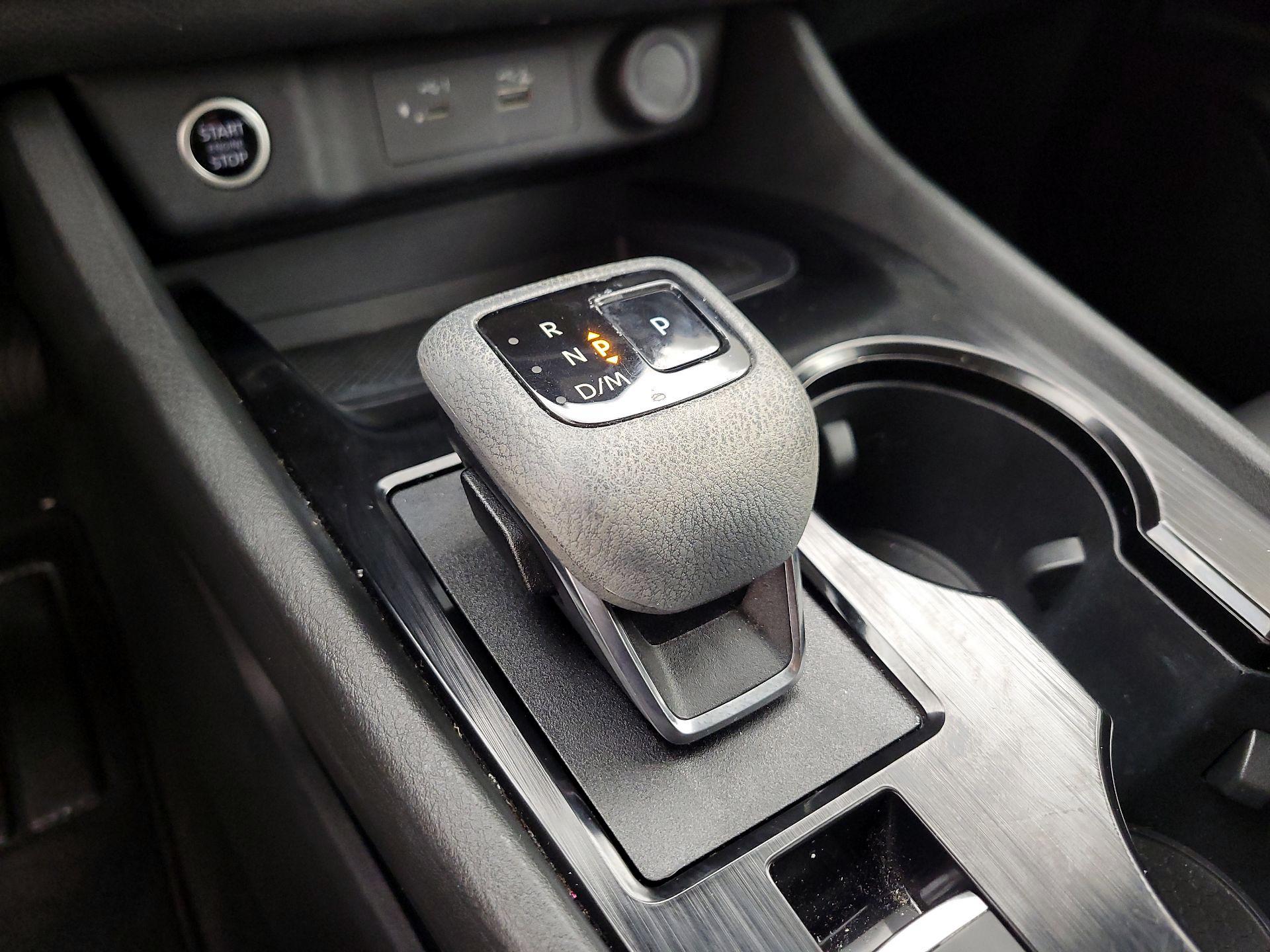 Thumbnail: 2023 Nissan Rogue - 17