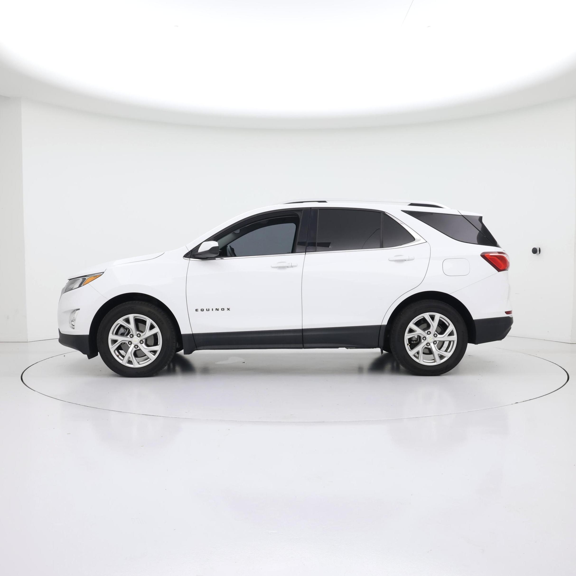 Thumbnail: 2020 Chevrolet Equinox - 3