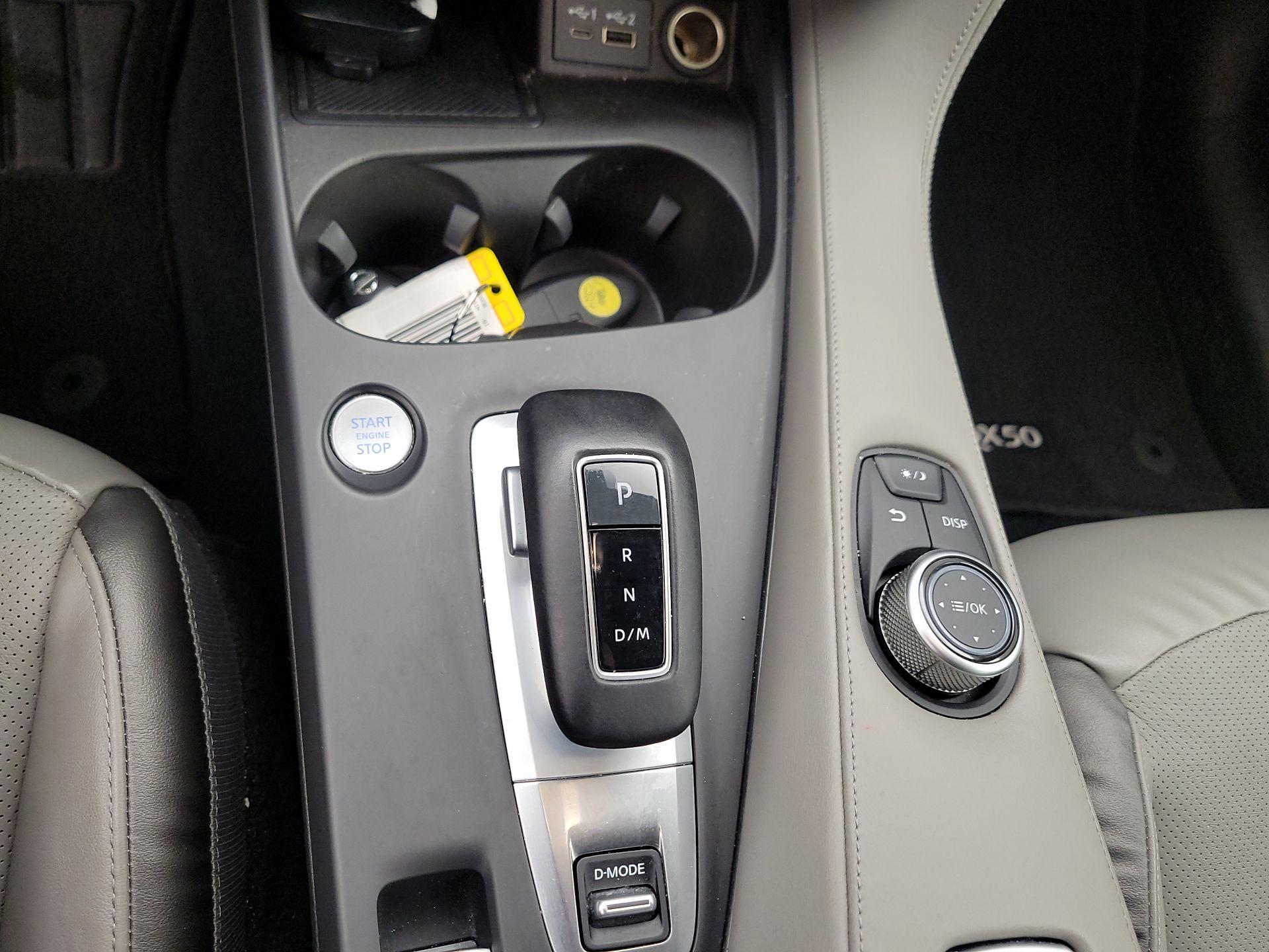 Thumbnail: 2023 INFINITI QX50 - 17