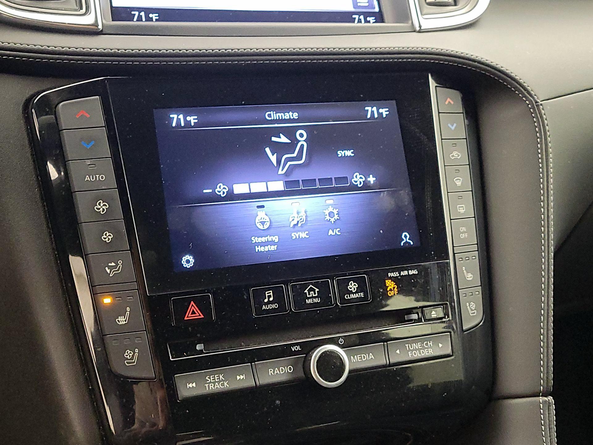 Thumbnail: 2023 INFINITI QX50 - 17