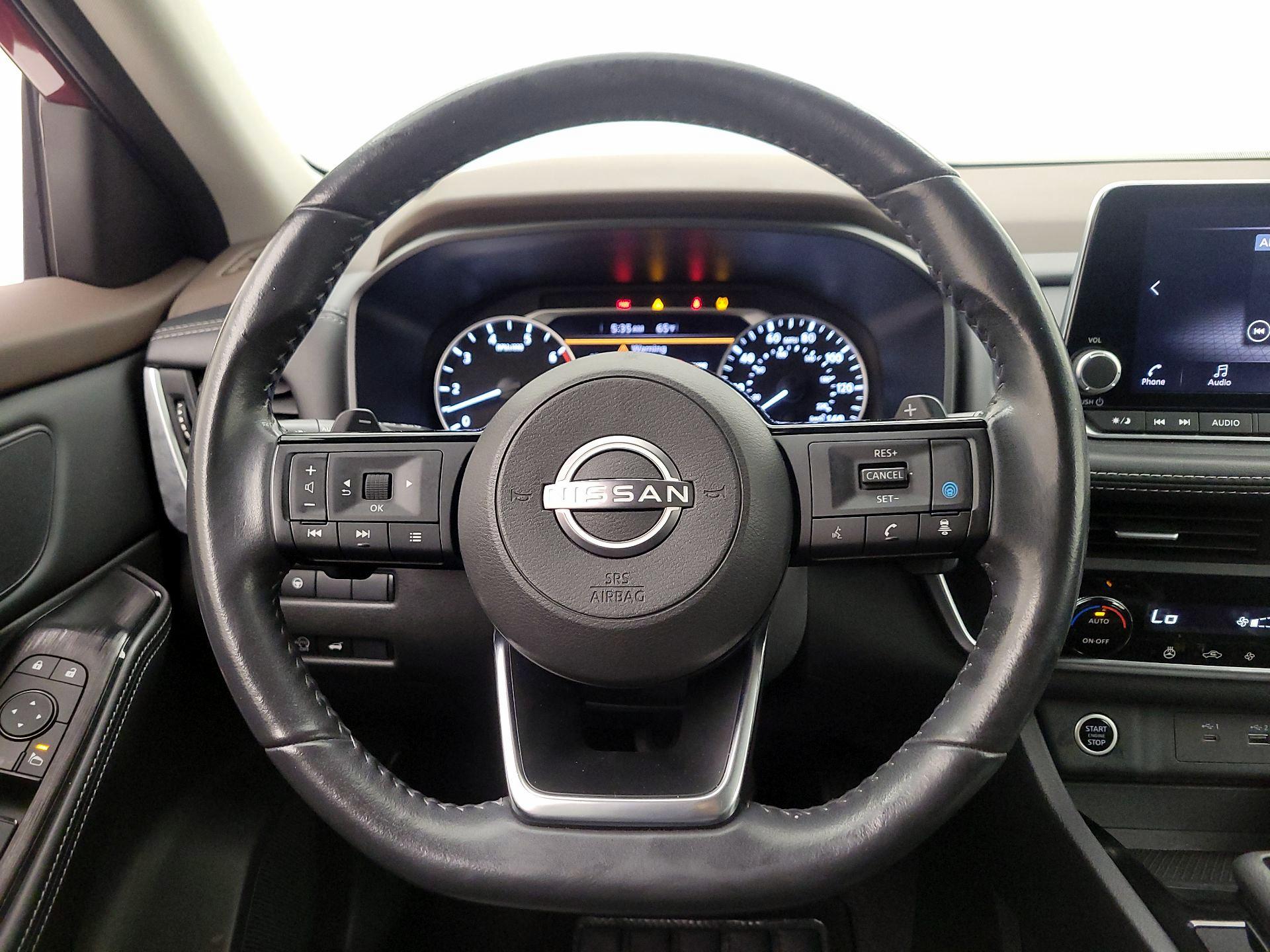 Thumbnail: 2023 Nissan Rogue - 10