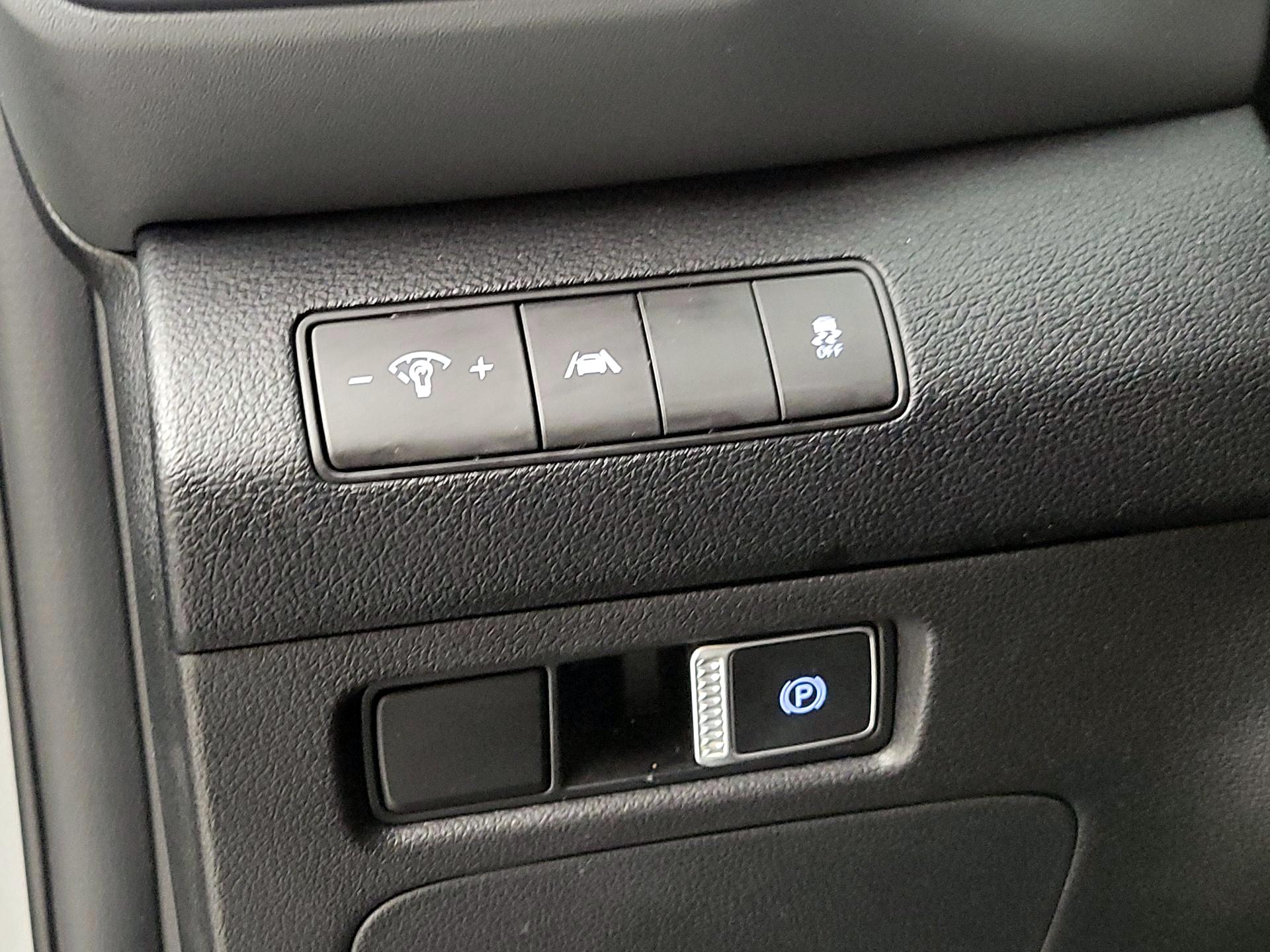 Thumbnail: 2023 Hyundai Santa Fe - 13