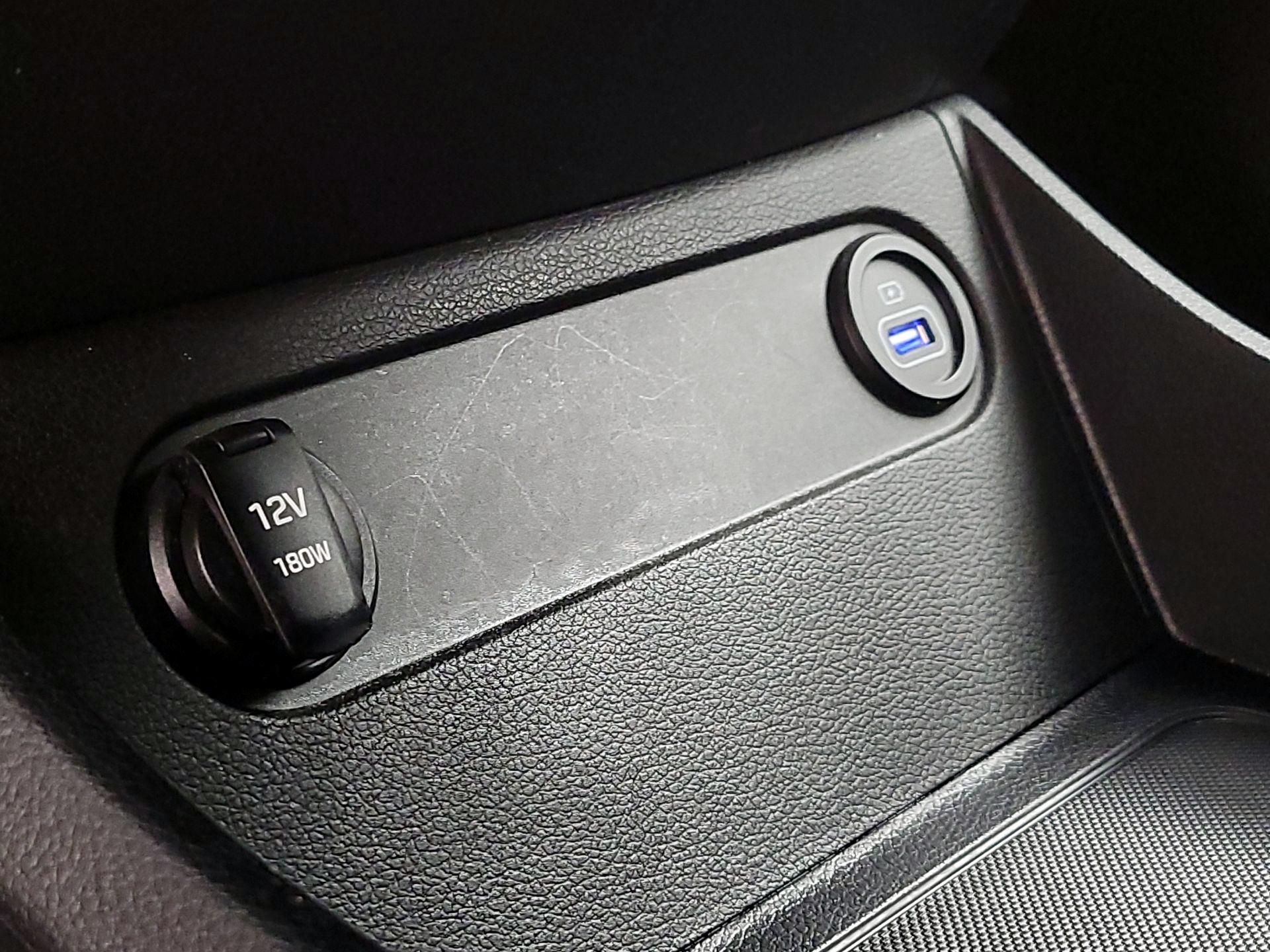 Thumbnail: 2023 Hyundai Santa Fe - 18