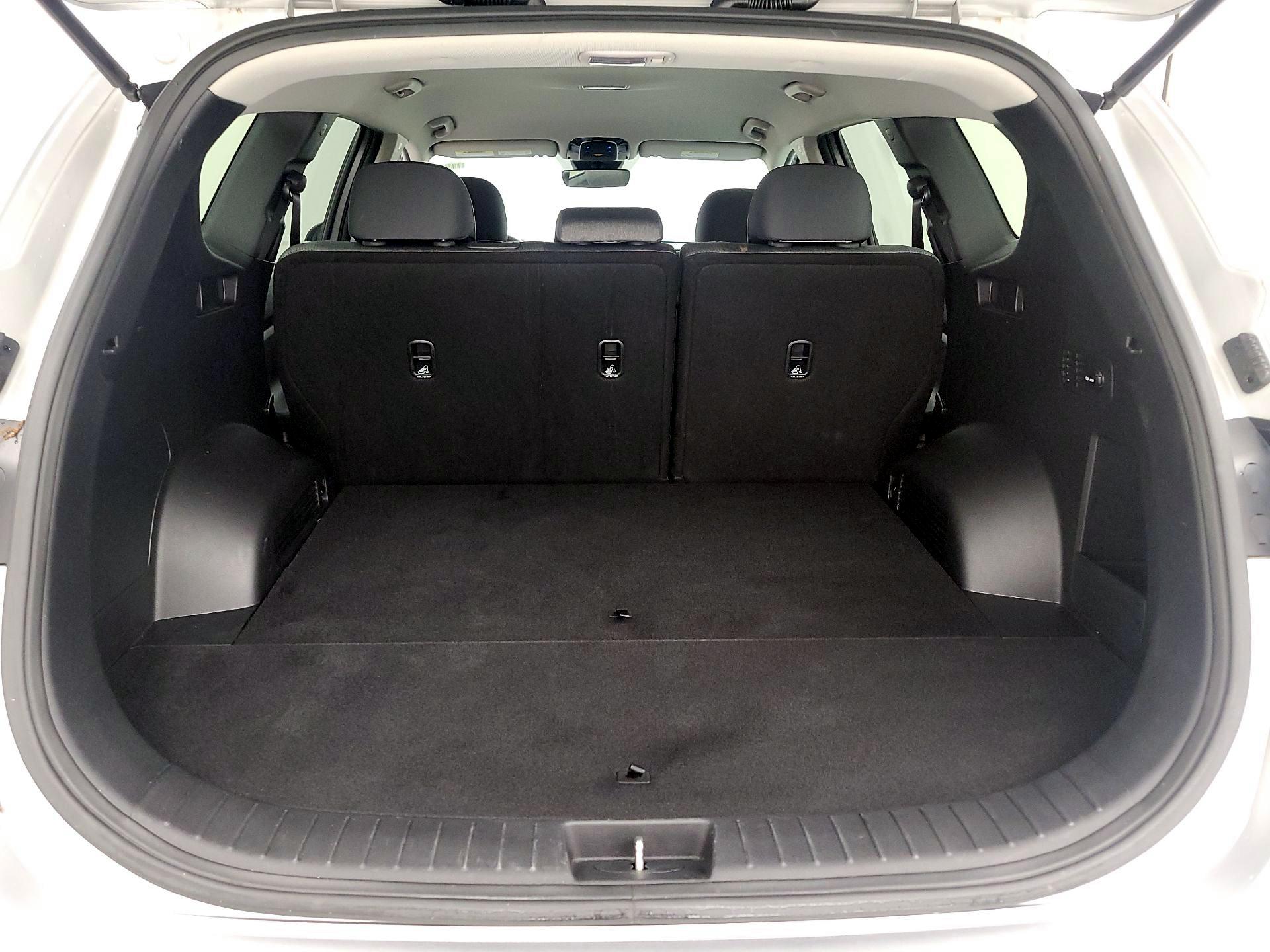 Thumbnail: 2023 Hyundai Santa Fe - 20